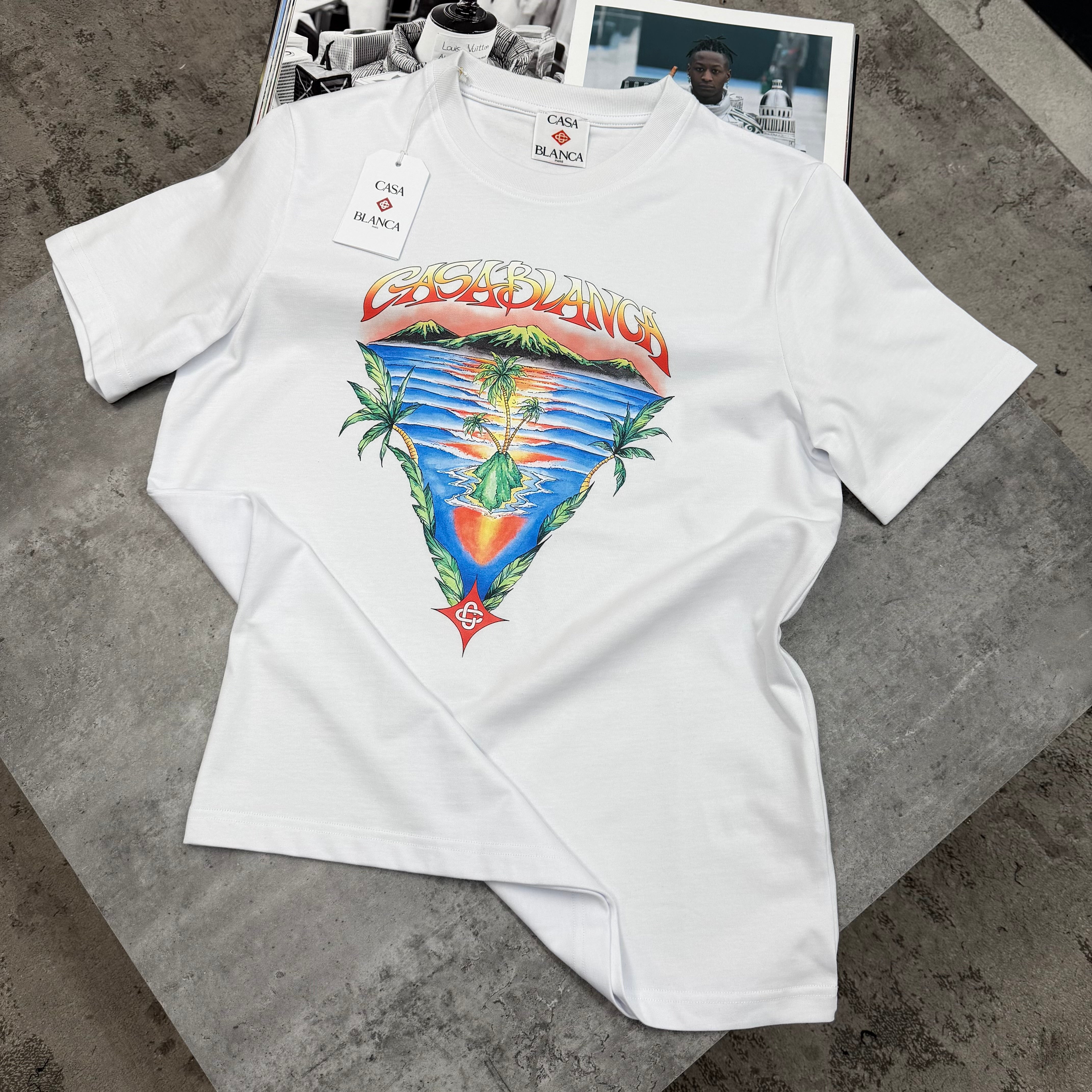 ISLAND T-SHIRT - WHITE