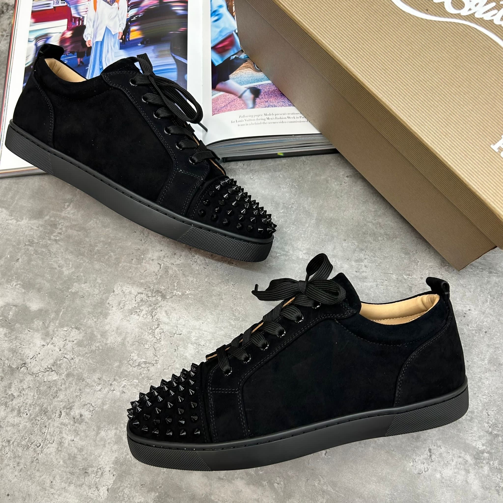 (PRE-ORDER) CL - LOW SPIKE - BLACK