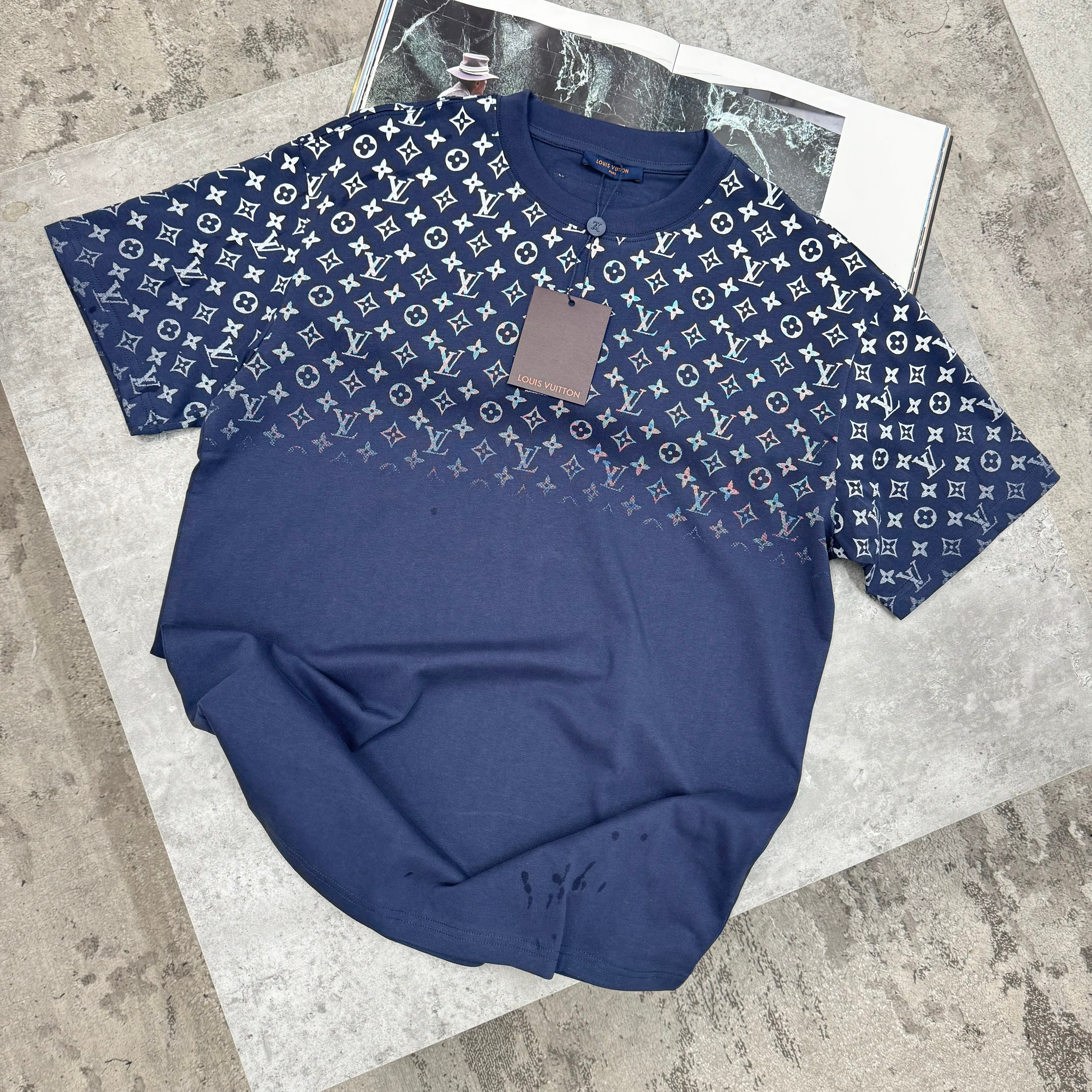 LVE - MONOGRAM T-SHIRT - NAVY