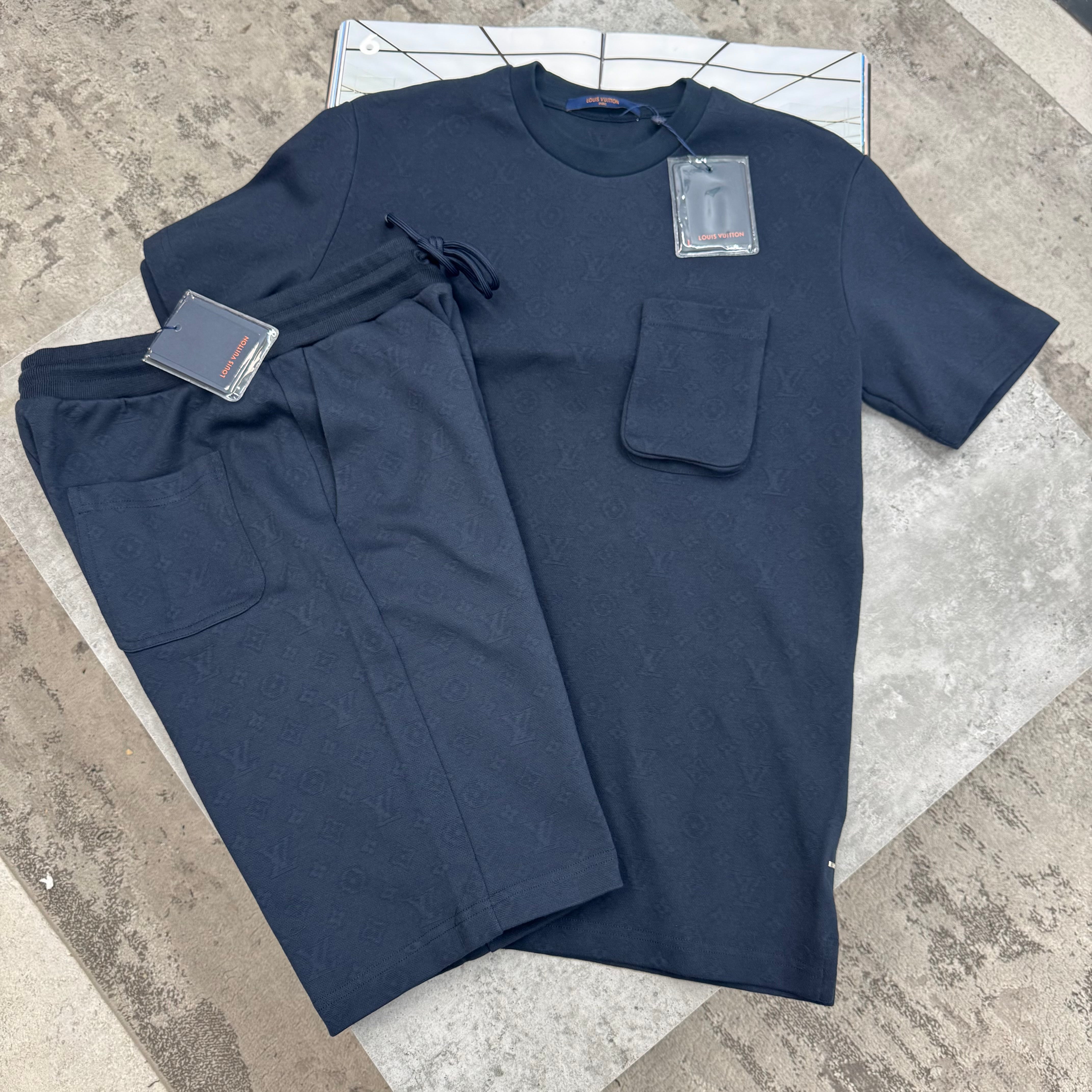 LVE - POCKET SHORTS - NAVY