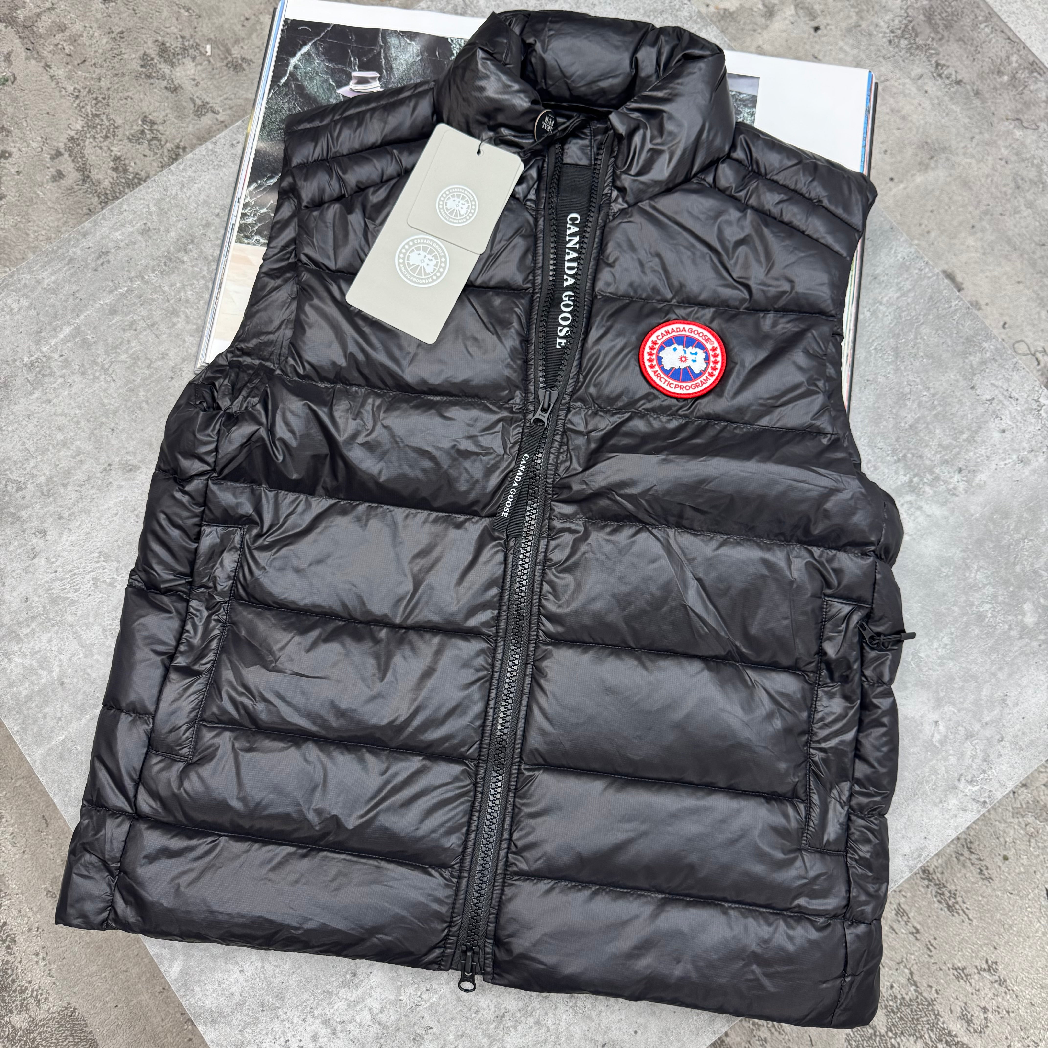 CG - CROFTON GILET - BLACK