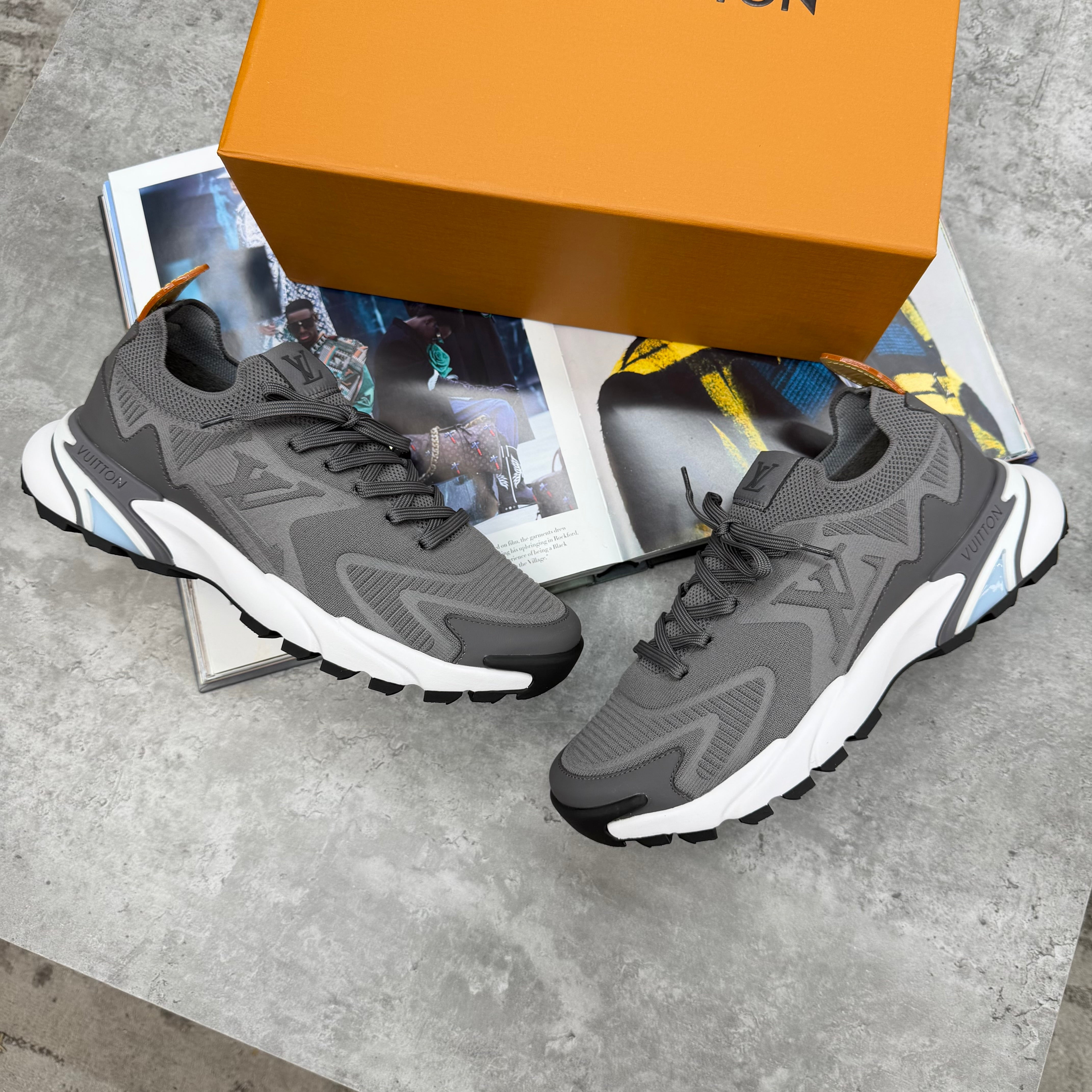 LVE - TACTIC TRAINERS - GREY
