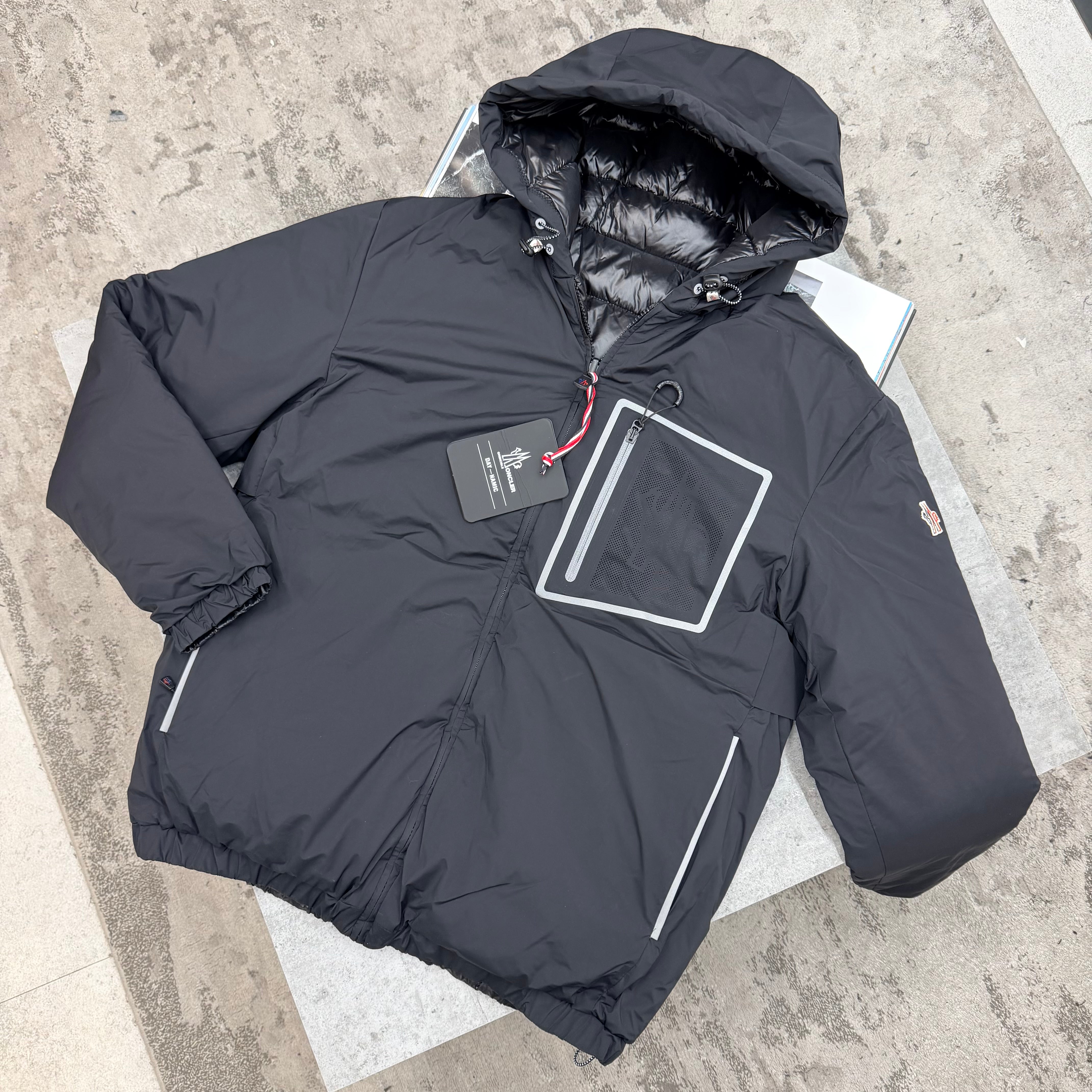 COAT REVERSIBLE - BLACK