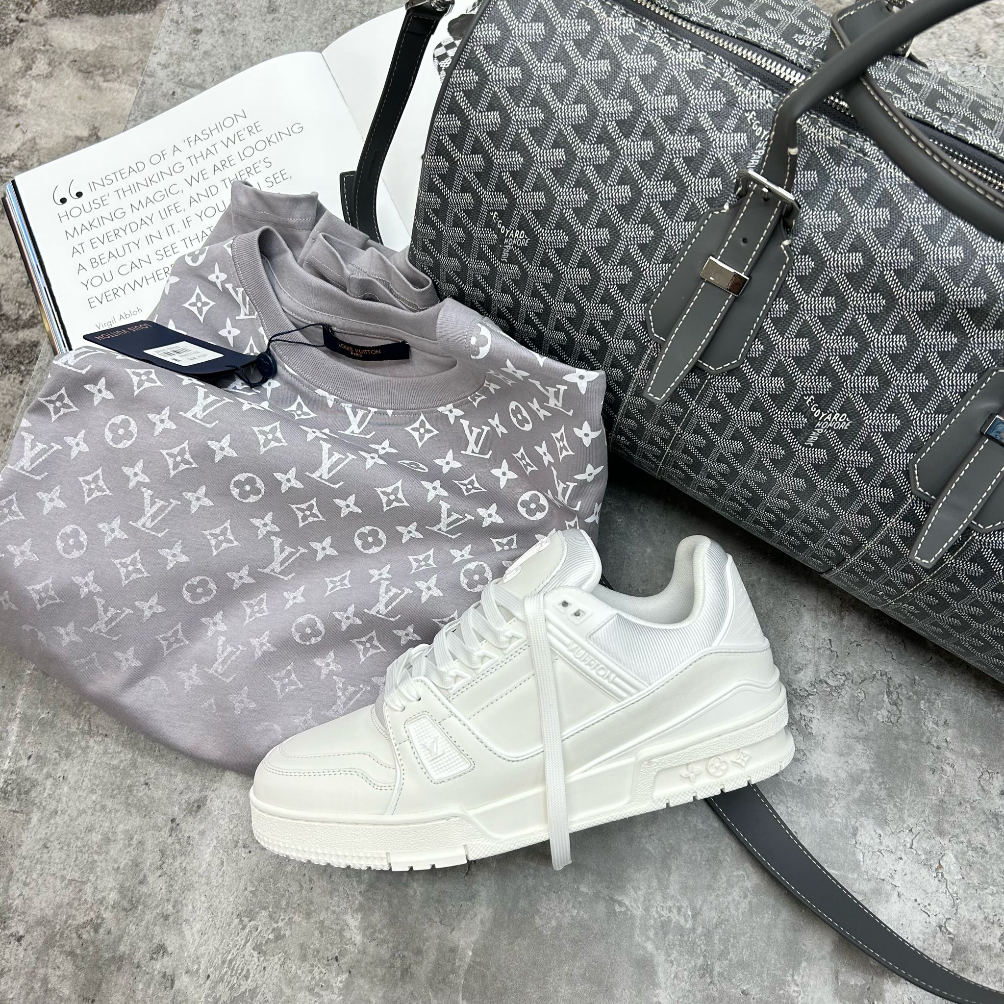 LVE - MONOGRAM T-SHIRT - GREY