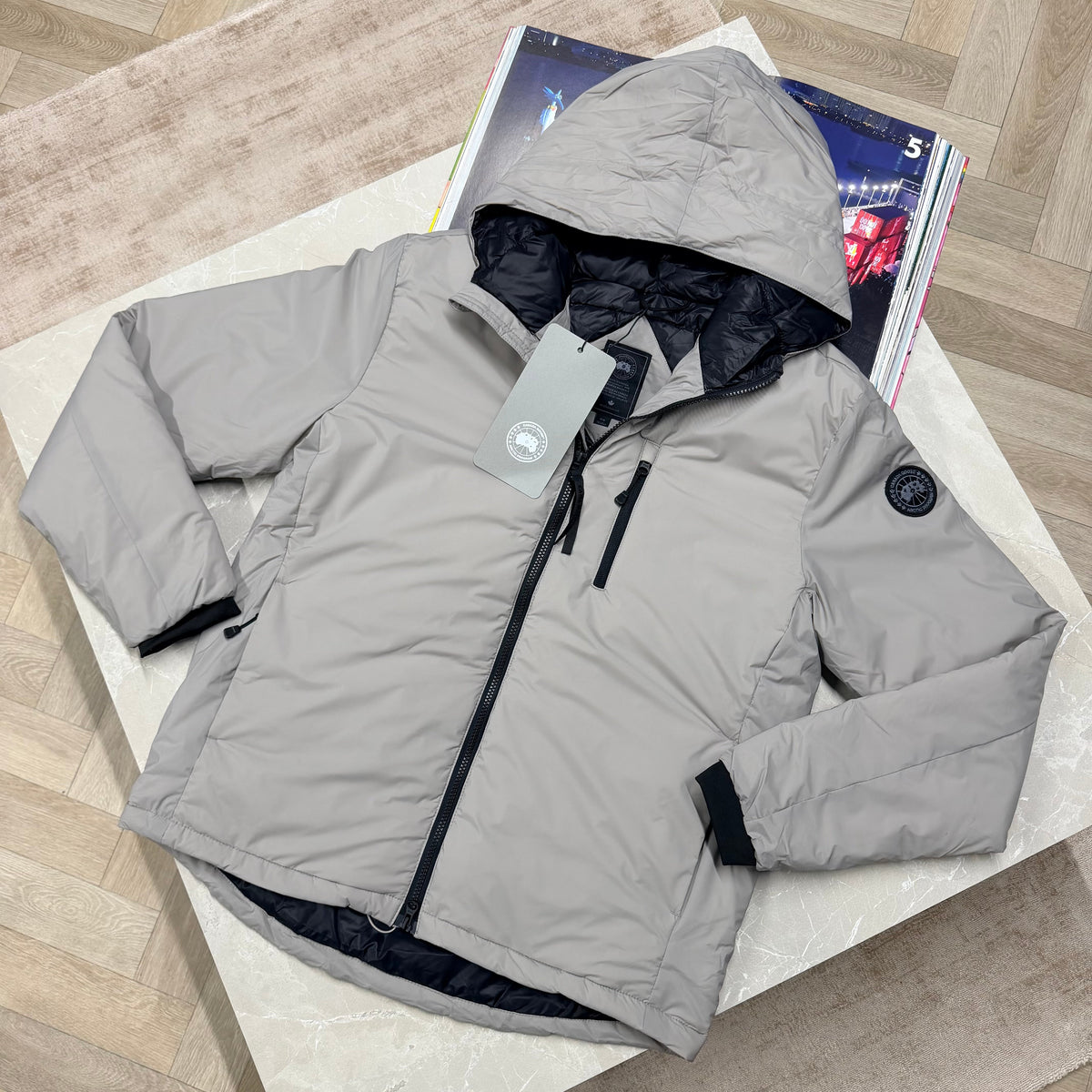 CG LODGE BLACK BADGE COAT - GREY