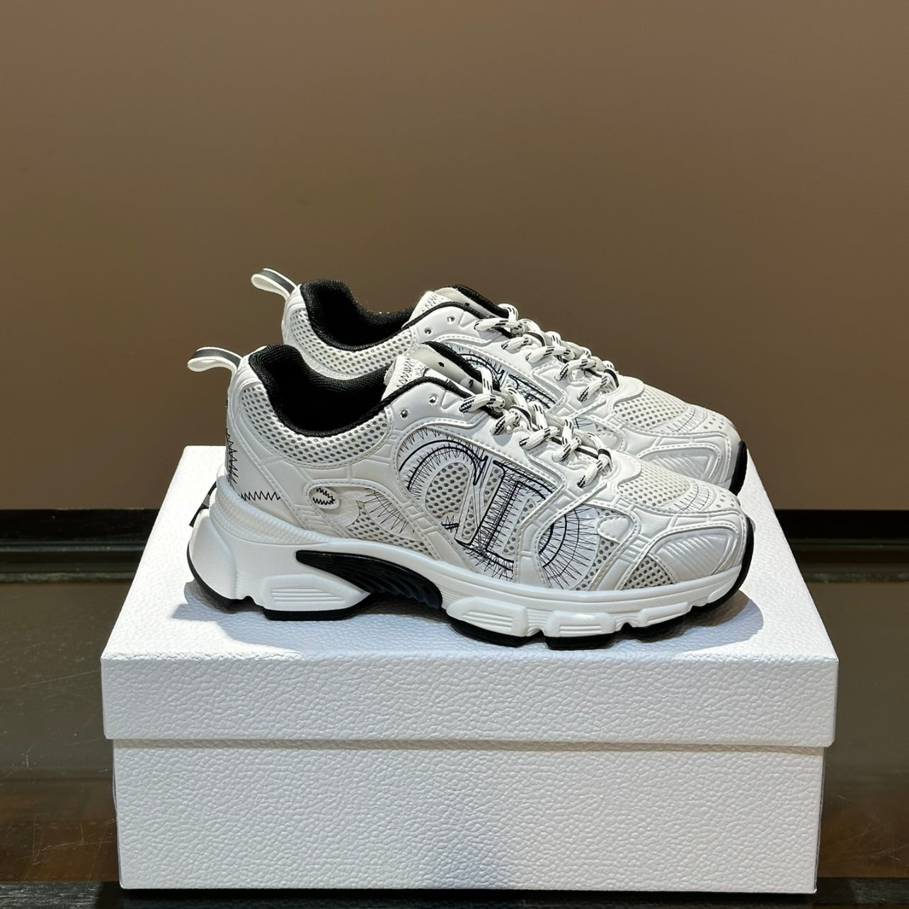 (PRE-ORDER) CD - CHRONO TRAINERS - SILVER/WHITE