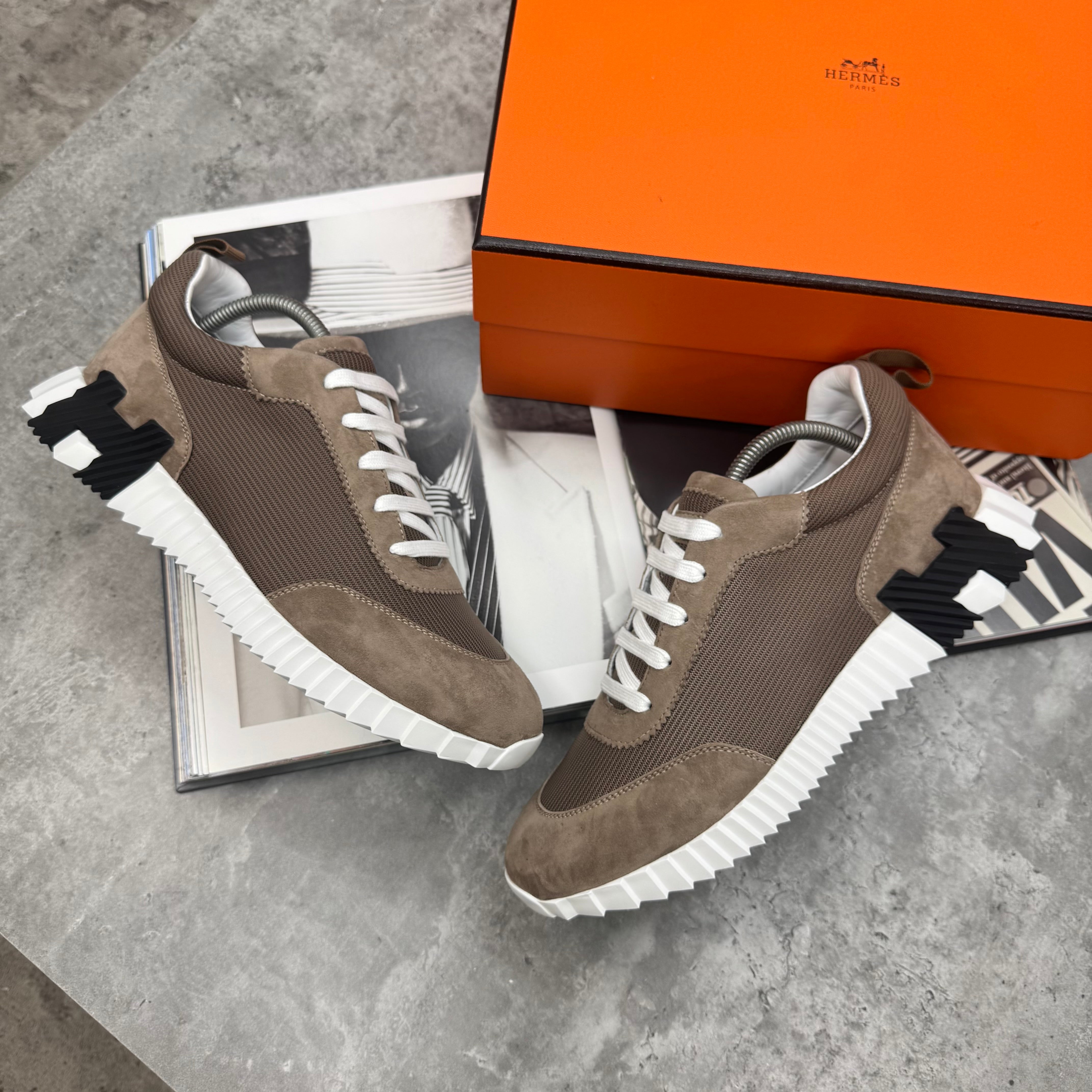 (PRE-ORDER) HMES - TRAINERS - BROWN