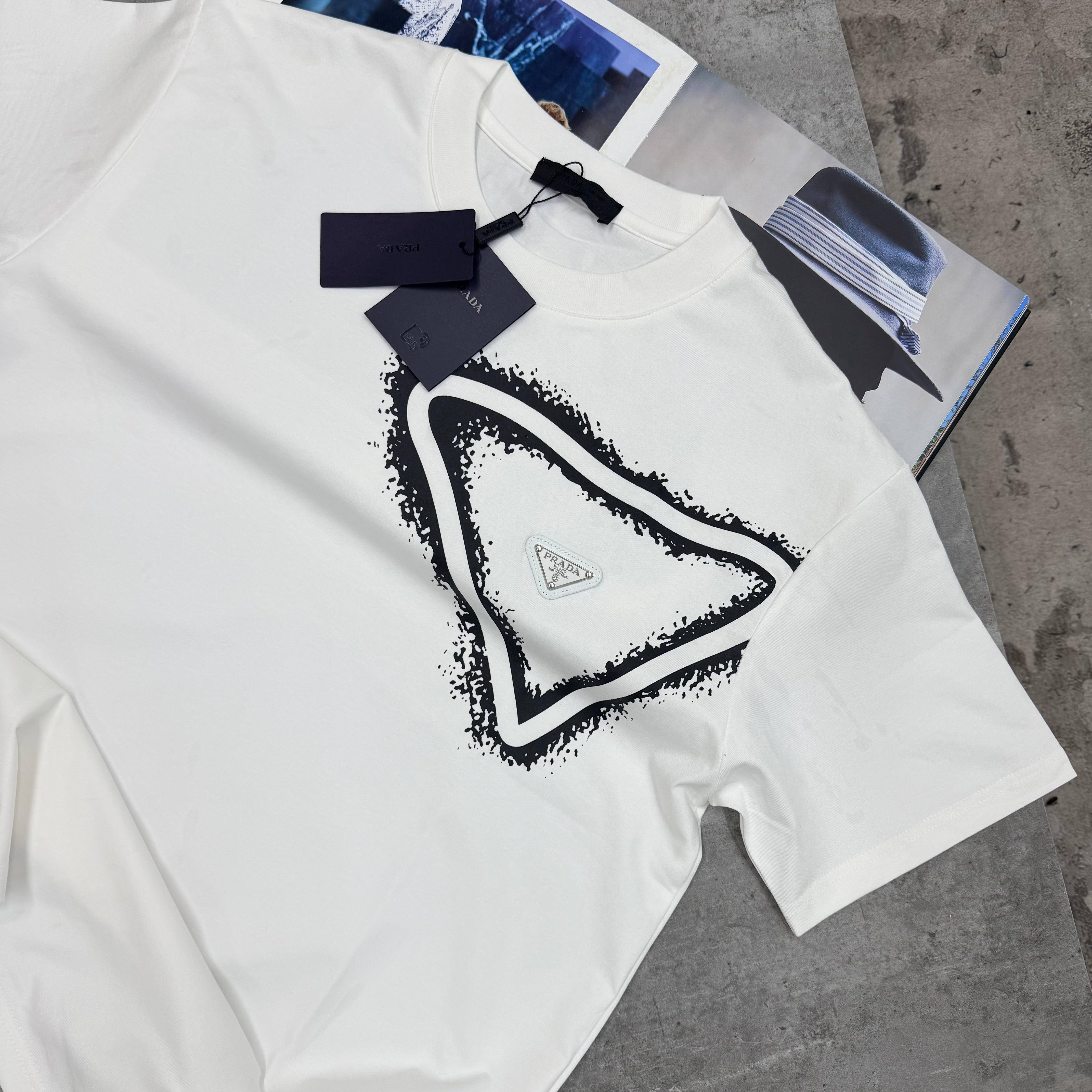 PDA - T-SHIRT - BLACK