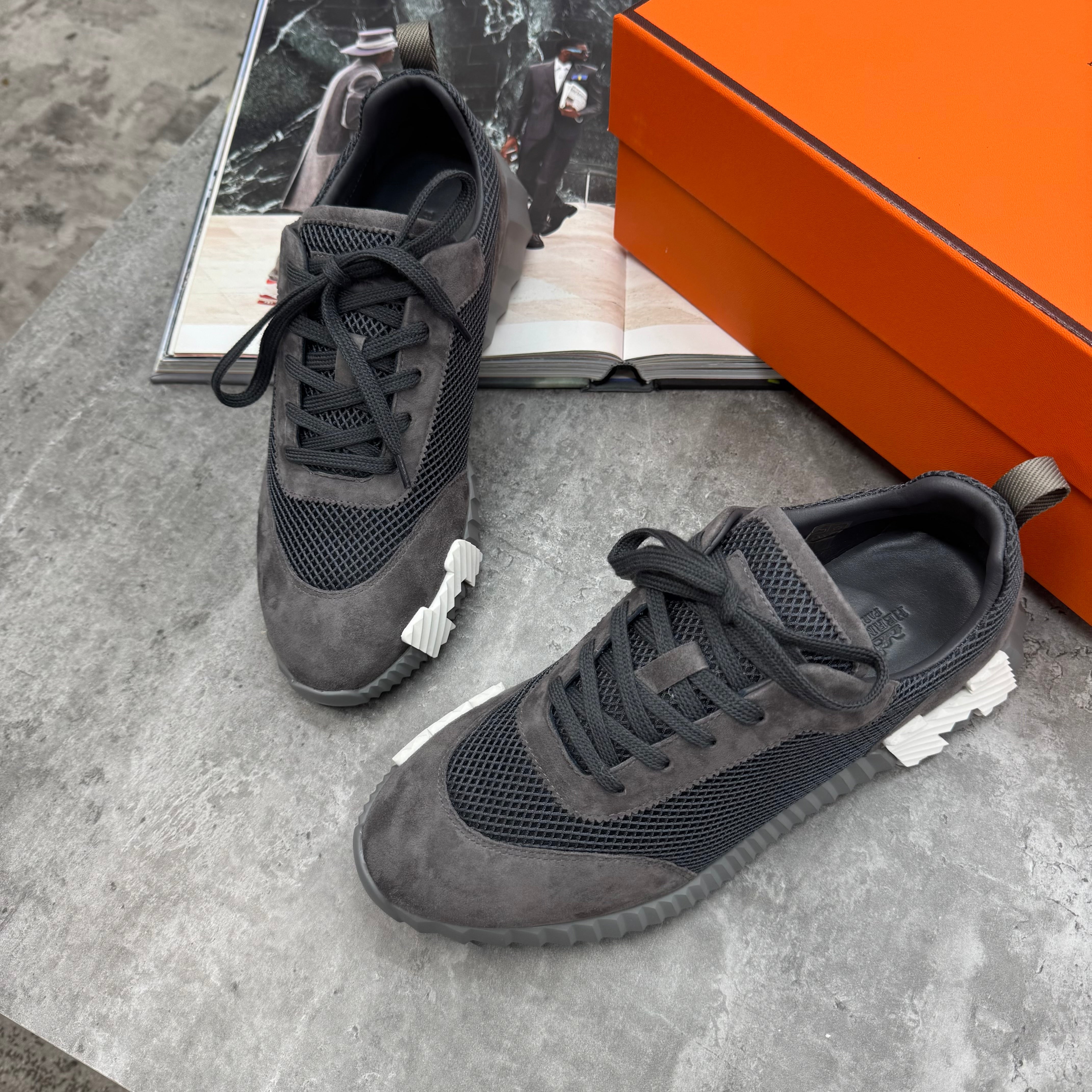 HMES - BOUNCING TRAINERS - GREY/WHITE