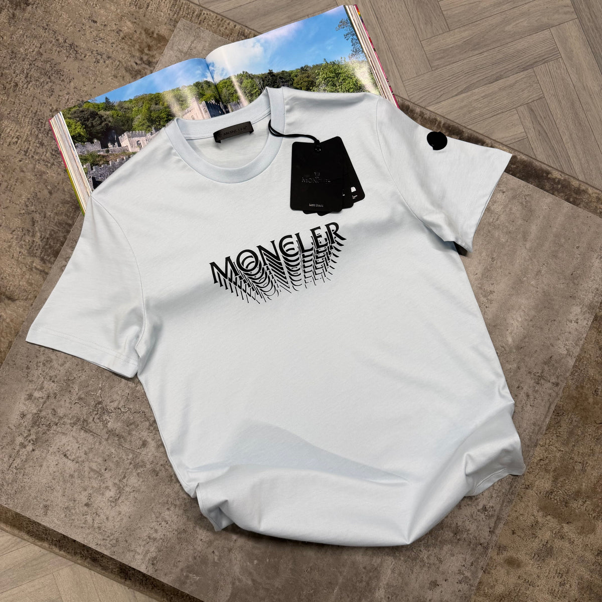 MNCLR ILLUSION T SHIRT - SKY BLUE