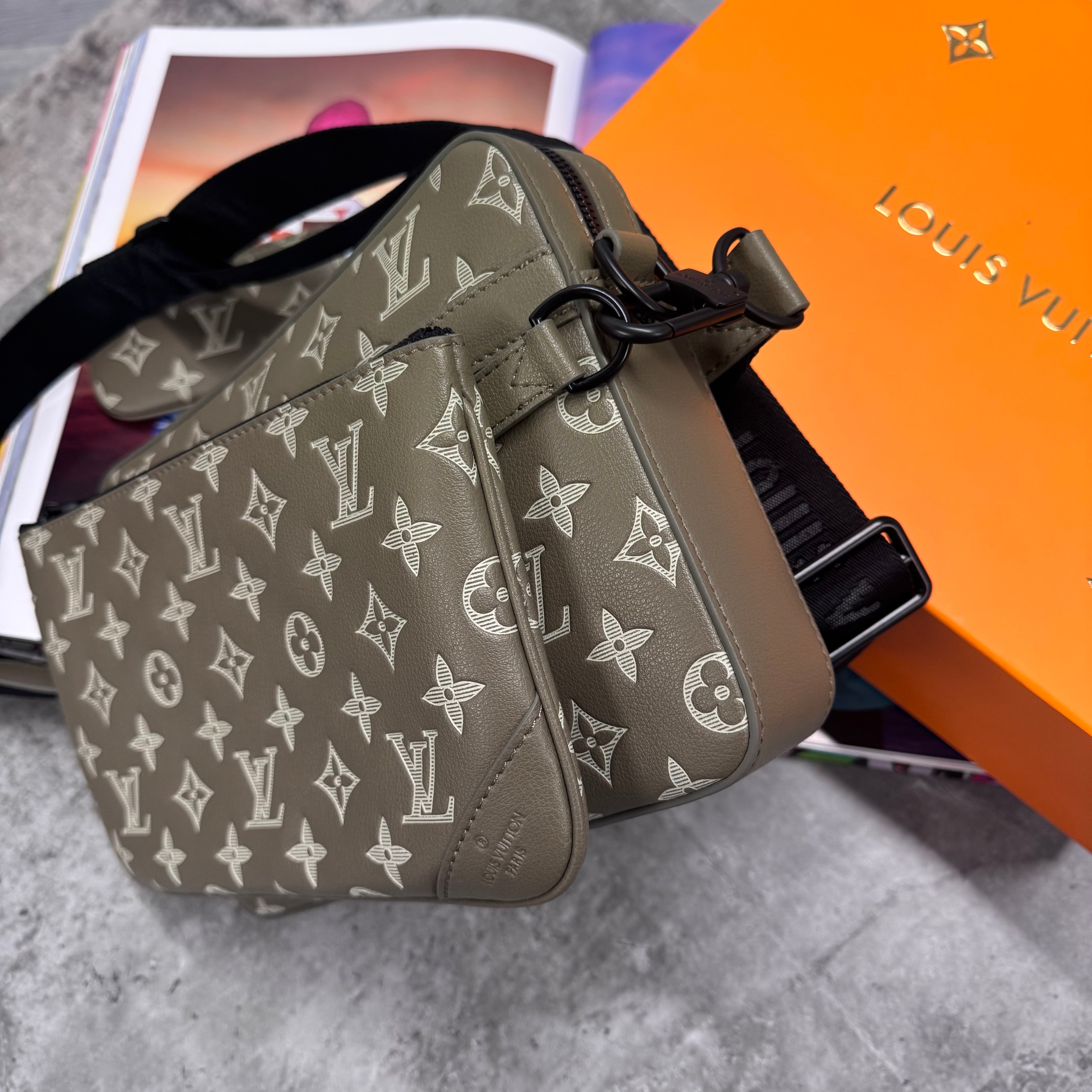 LVE TRIO BAG - KHAKI
