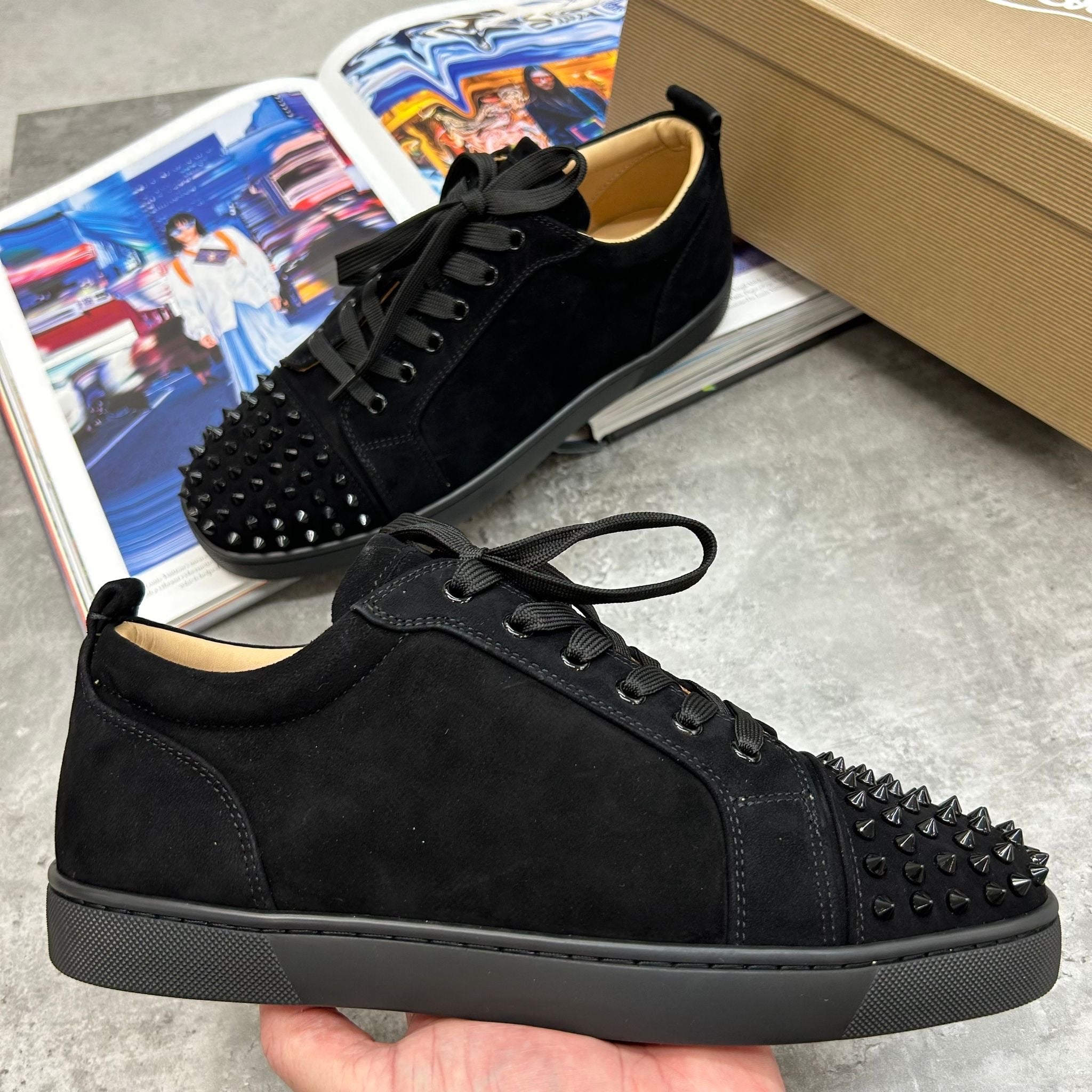 (PRE-ORDER) CL - LOW SPIKE - BLACK