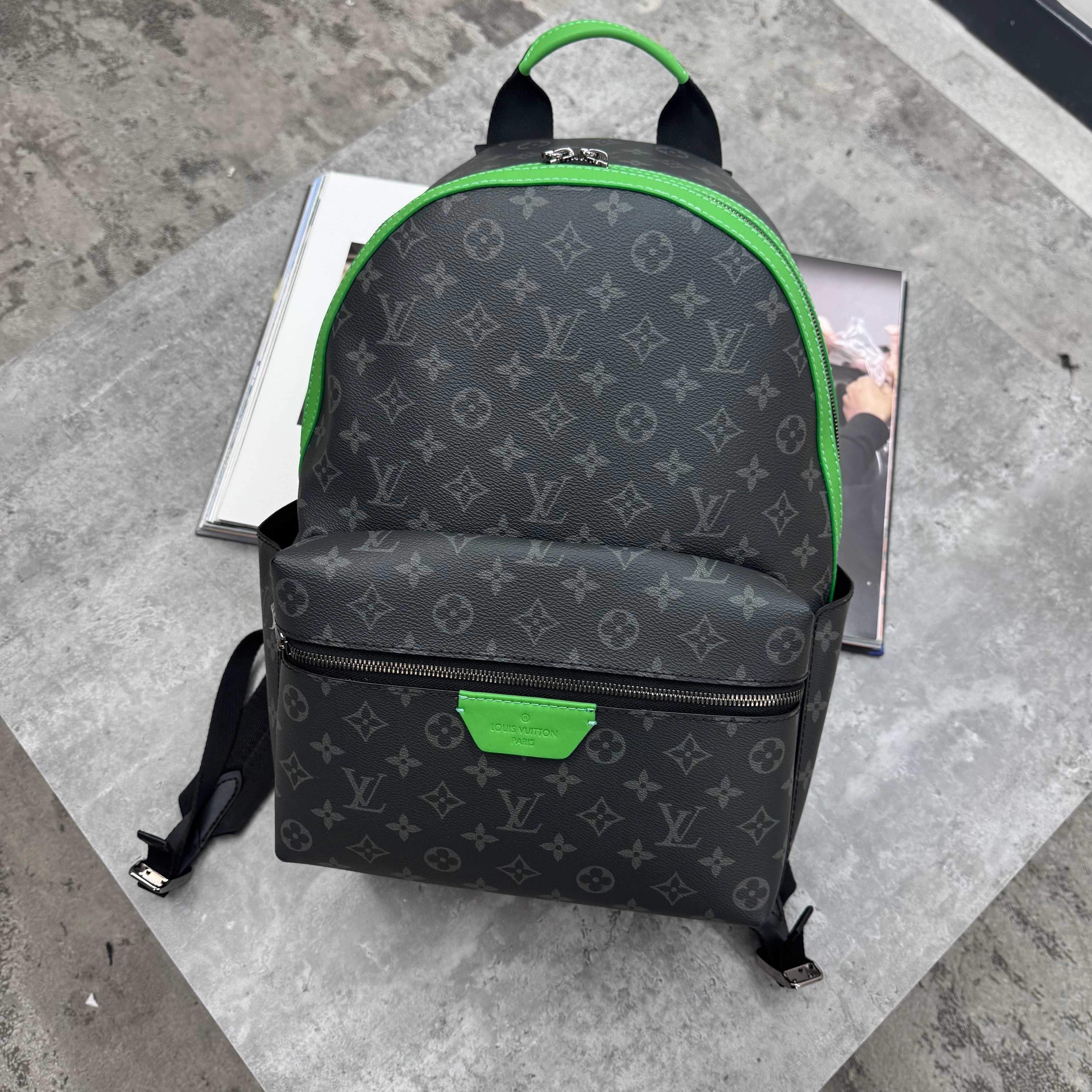 (PRE ORDER) LVE - MONOGRAM BACKPACK - BLACK/GREEN