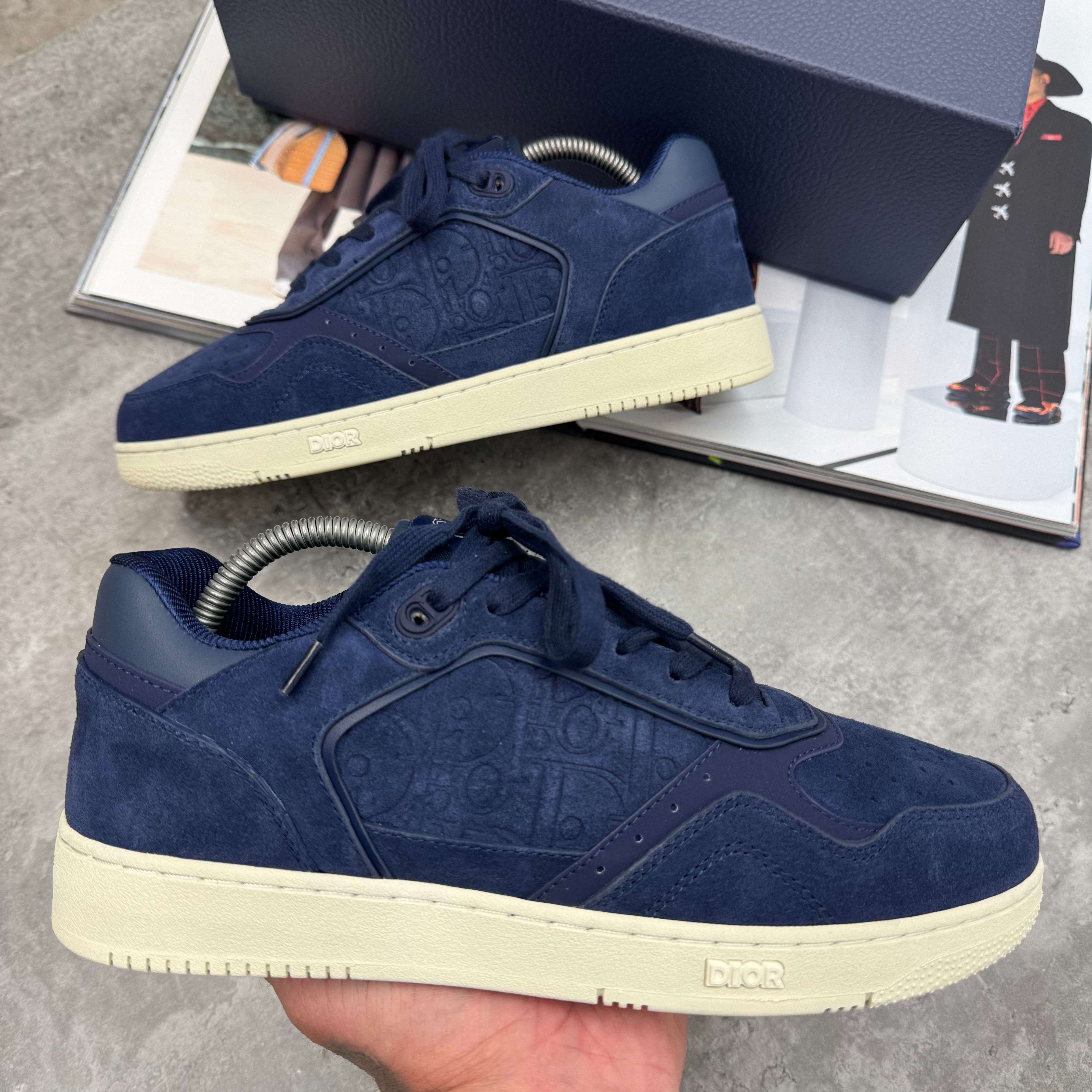 B27 - TRAINERS - NAVY SUEDE