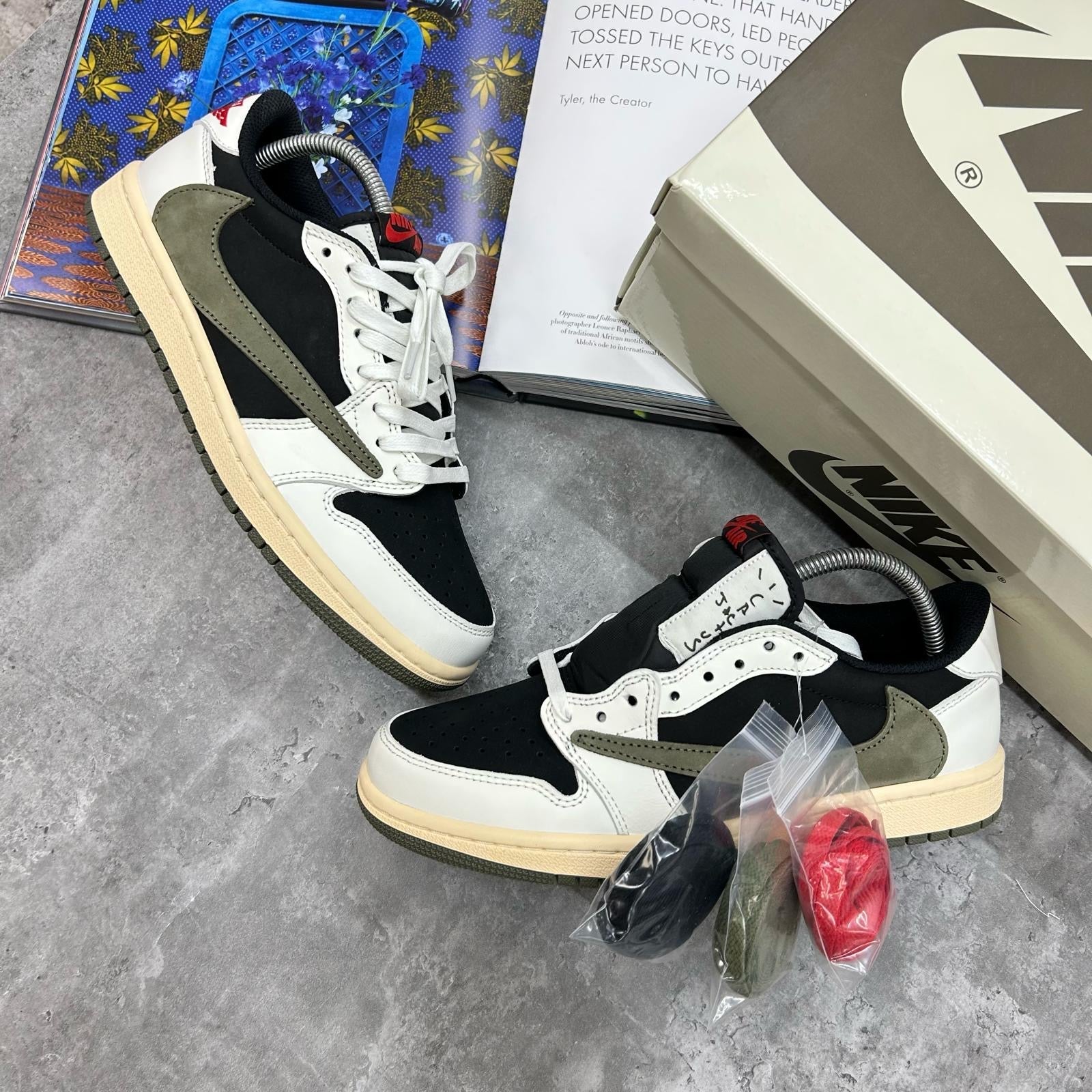 (PRE-ORDER) N X TS - AIR JORDAN 1 - OLIVE