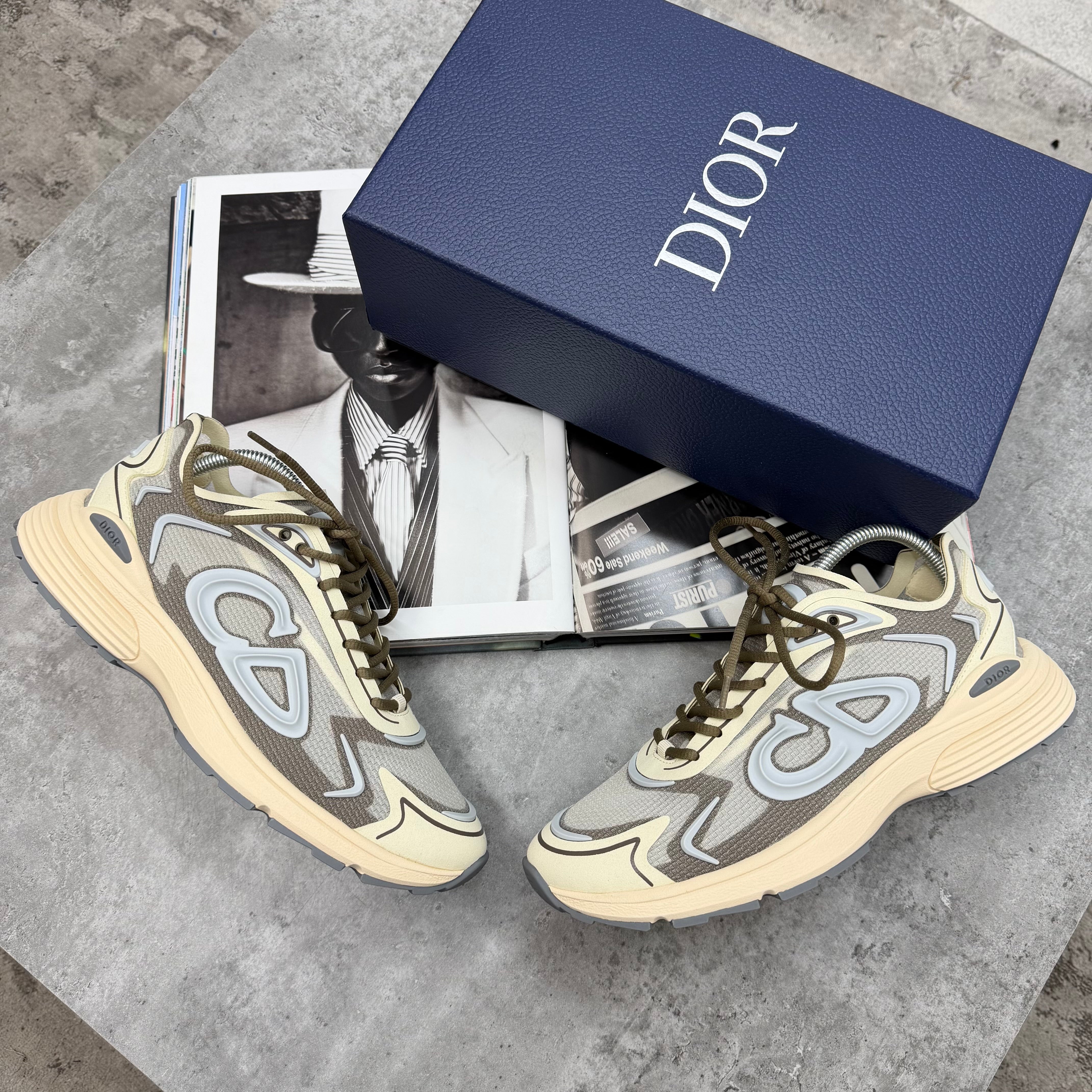 B30 - TRAINERS - KHAKI/BEIGE/FROSTED