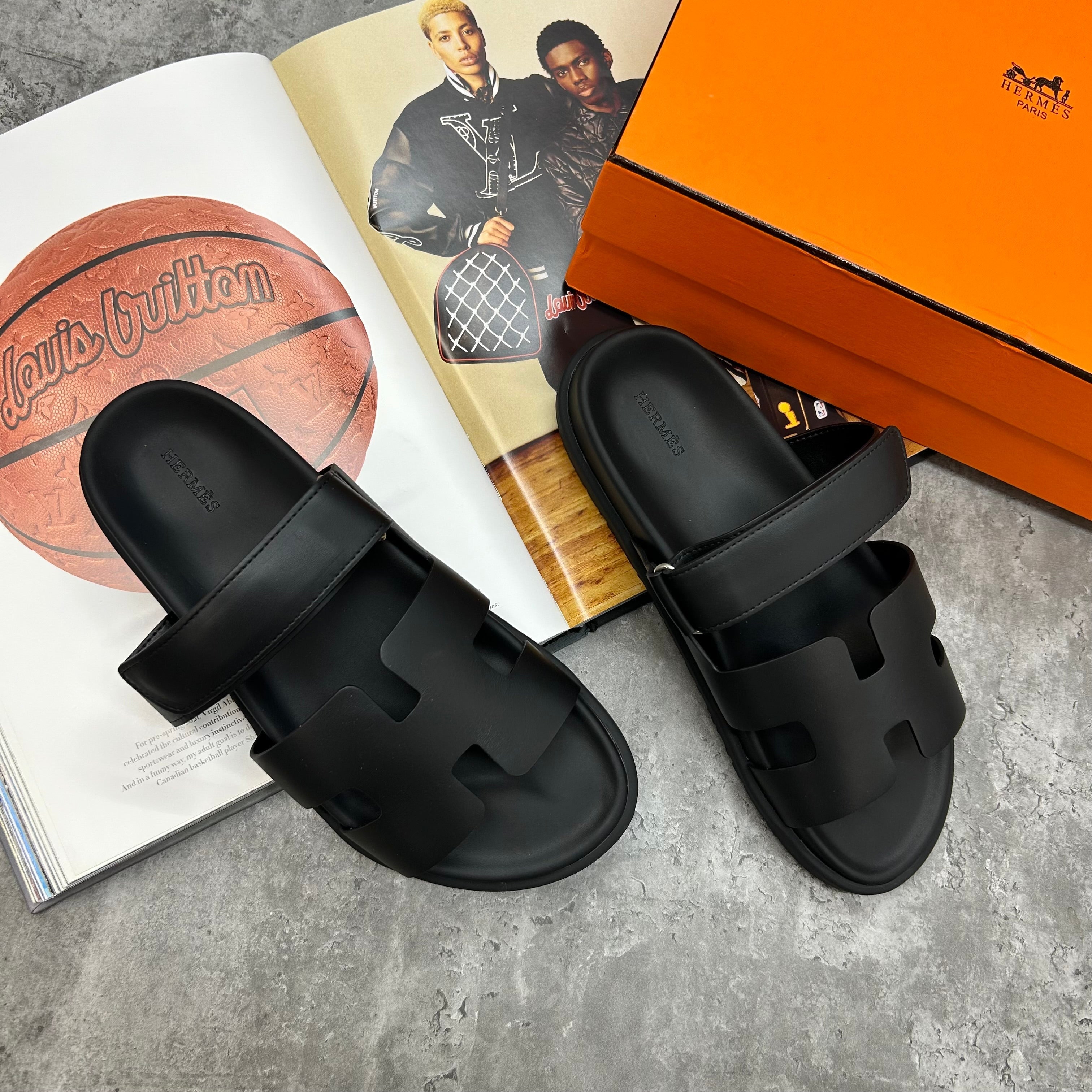 (PRE-ORDER) HMES - STRAP SLIDES - BLACK