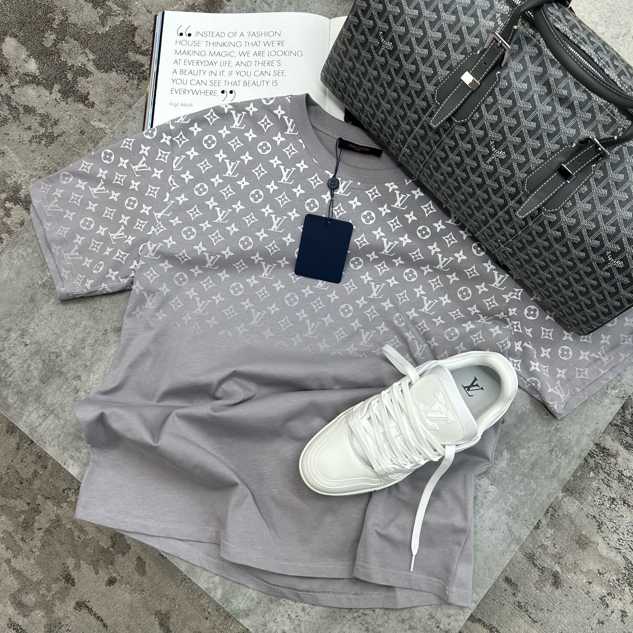 LVE - MONOGRAM T-SHIRT - GREY