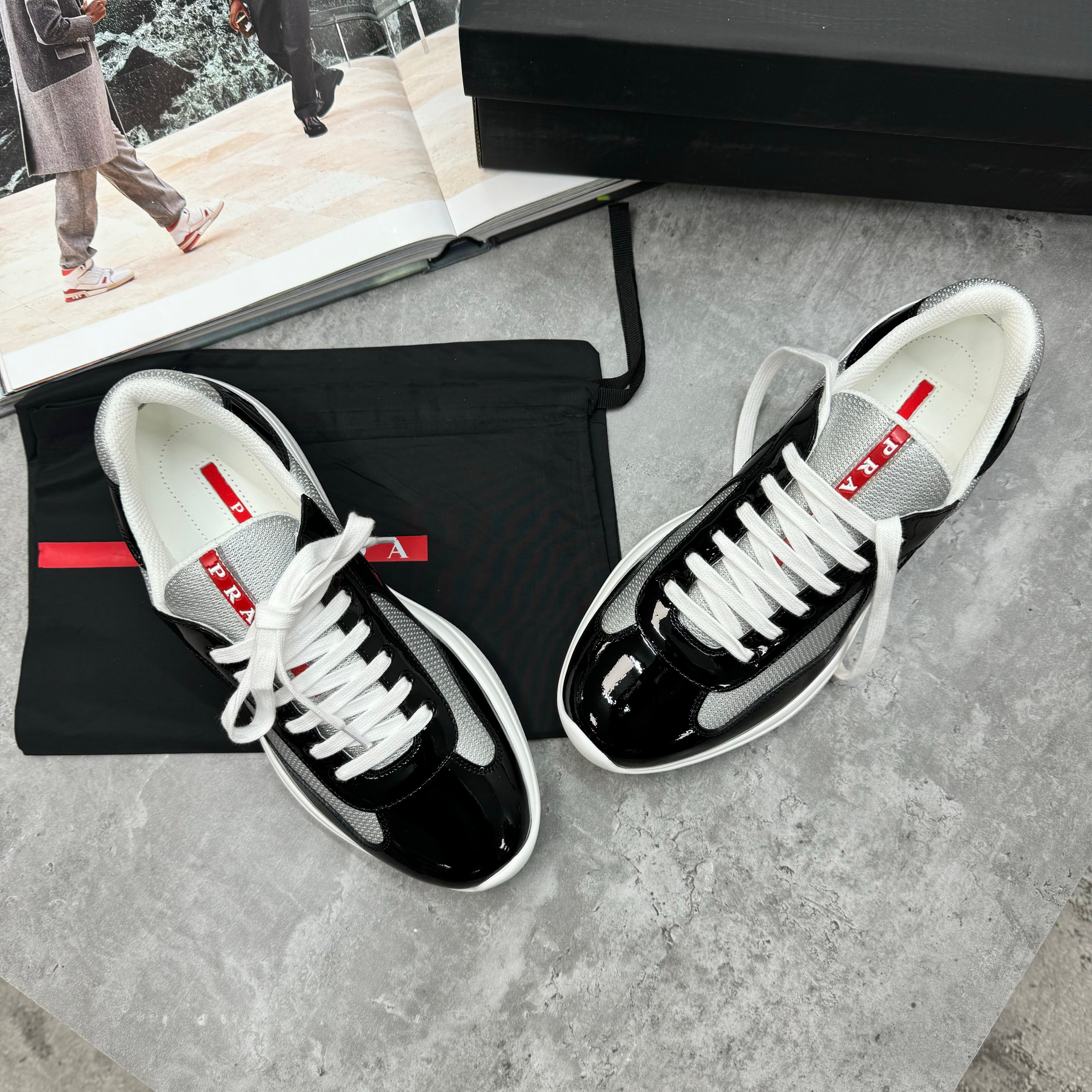 (PRE-ORDER) PDA - TRAINERS - BLACK