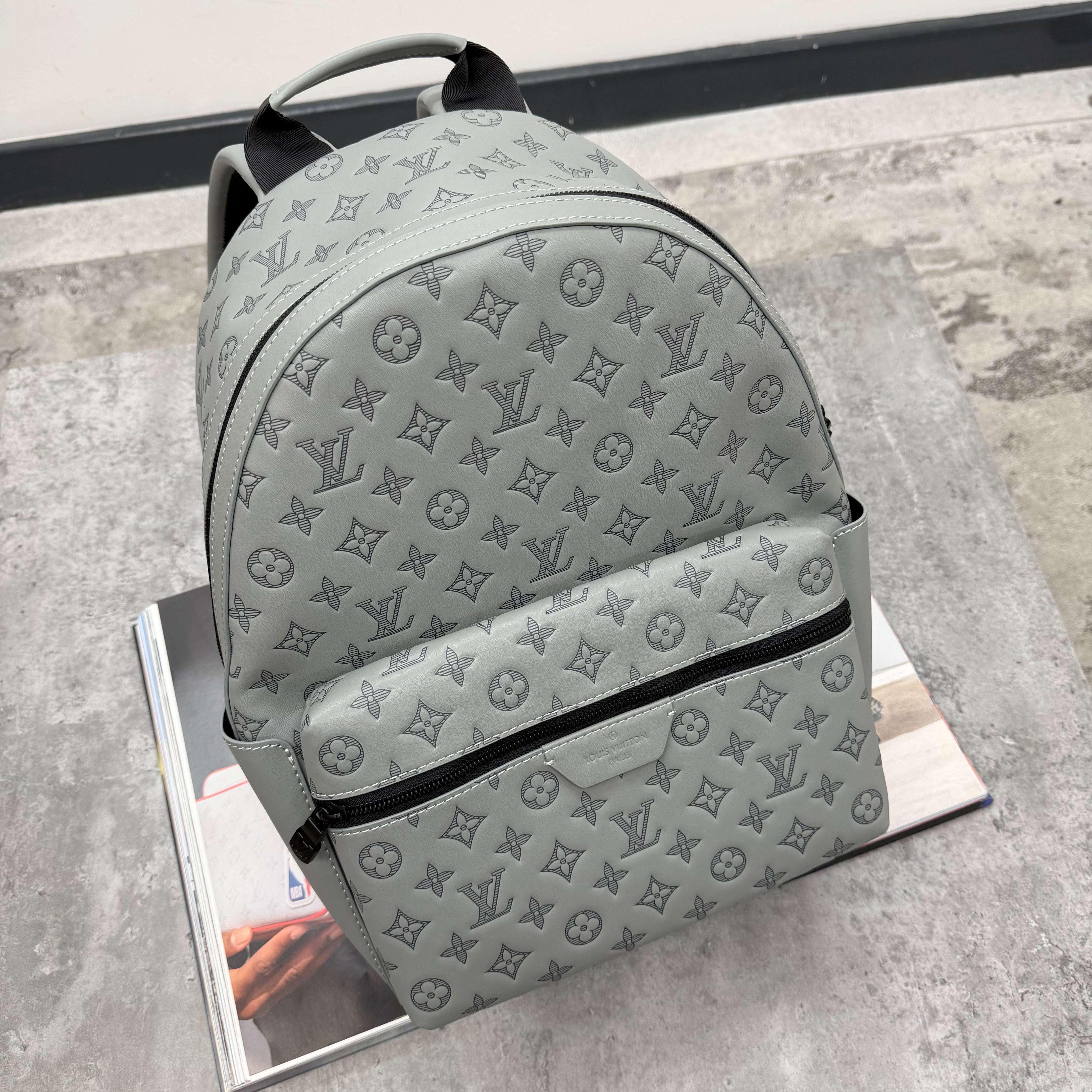 LVE - BACKPACK - BAG - GREY