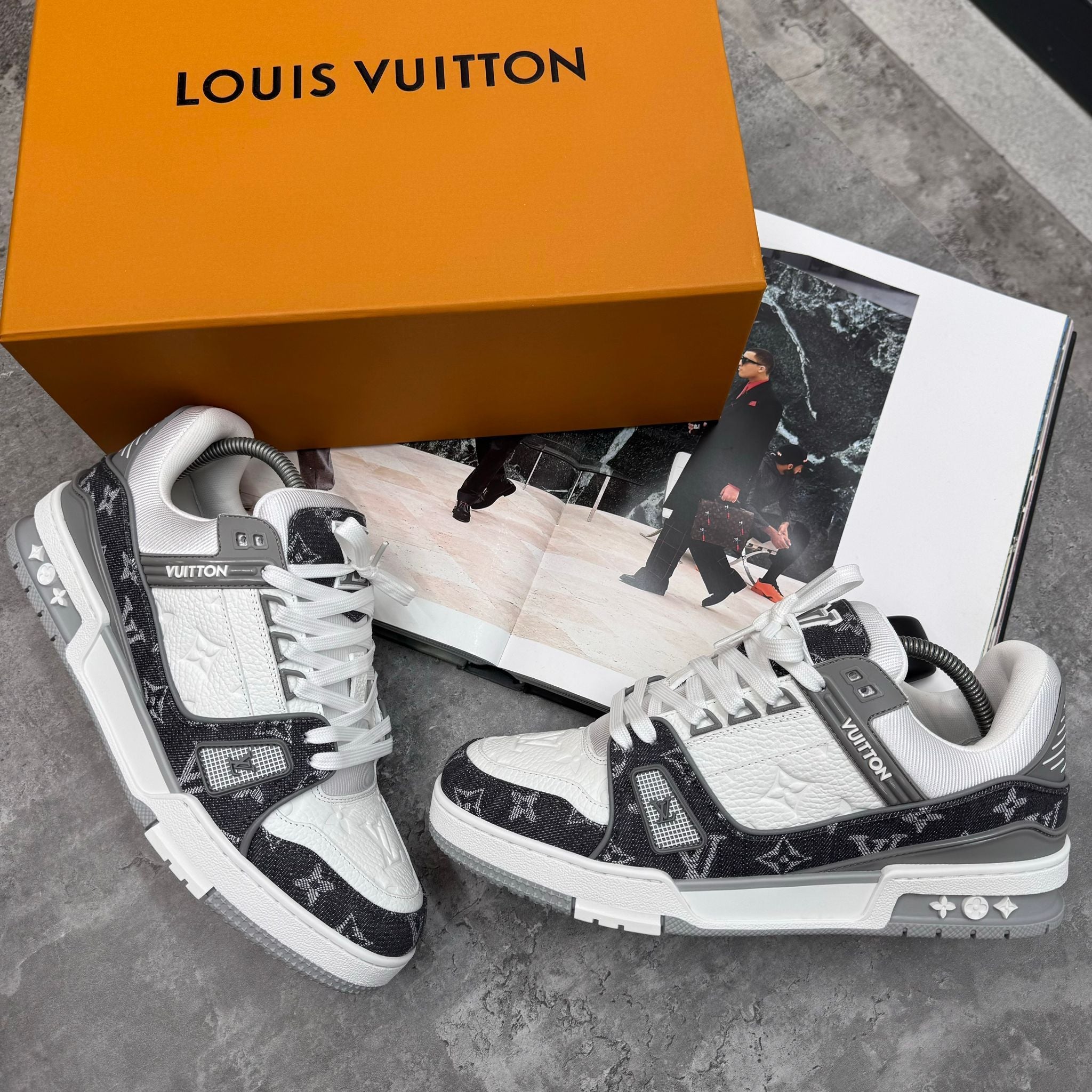 (PRE-ORDER) LVE - TRAINERS - GREY
