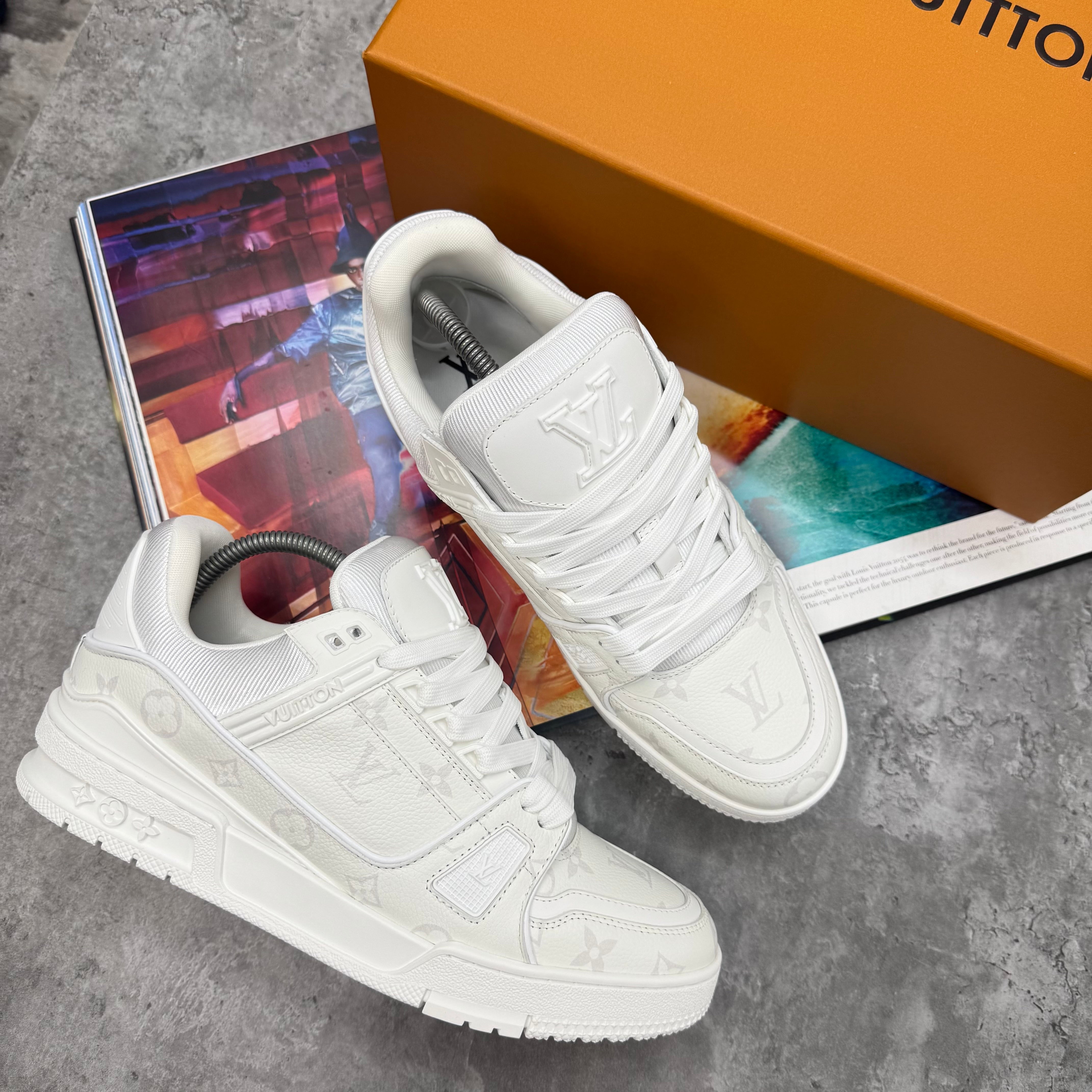 LVE - MONOGRAM TRAINERS - WHITE