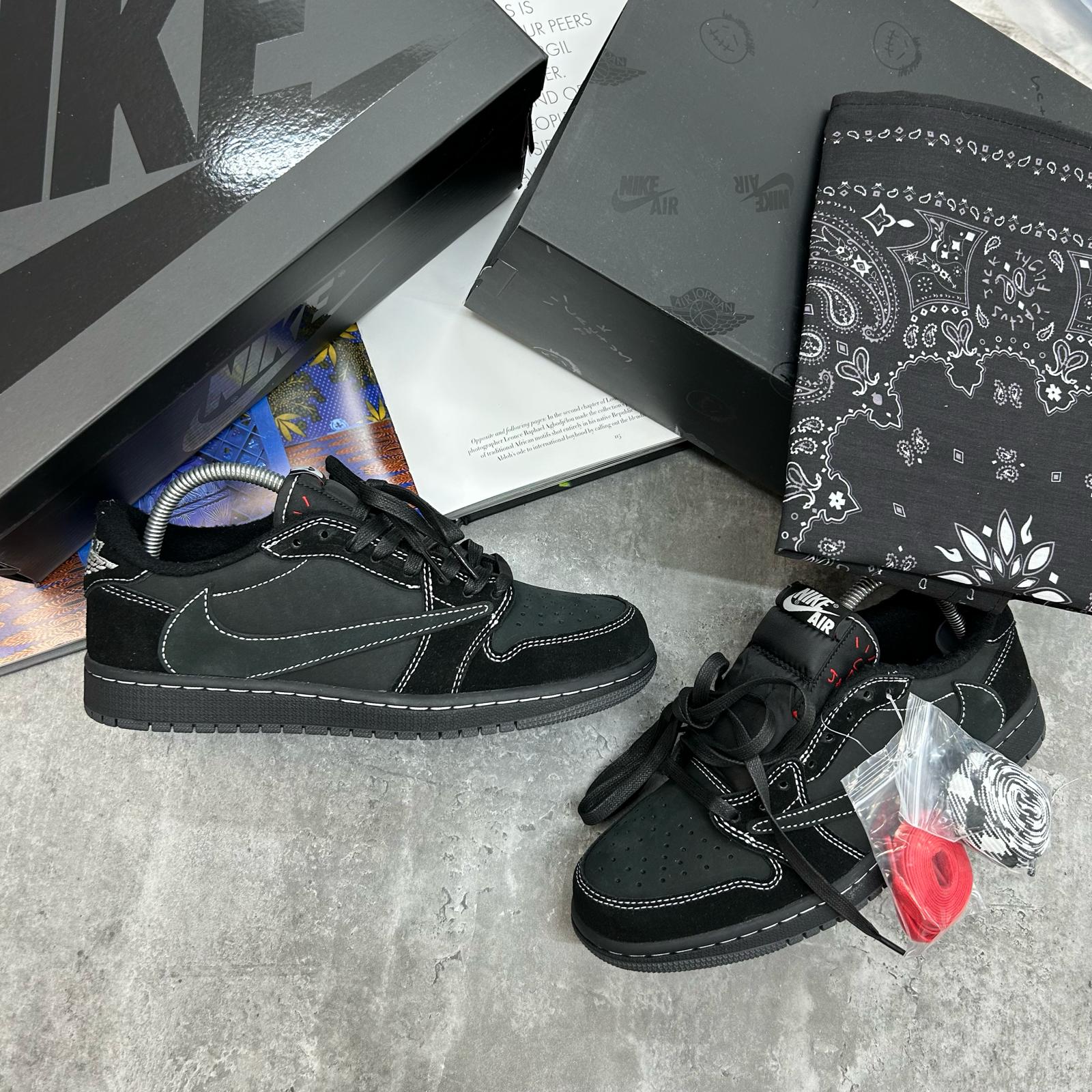 (PRE-ORDER) N X TS - AIR JORDAN 1 - PHANTOM BLACK