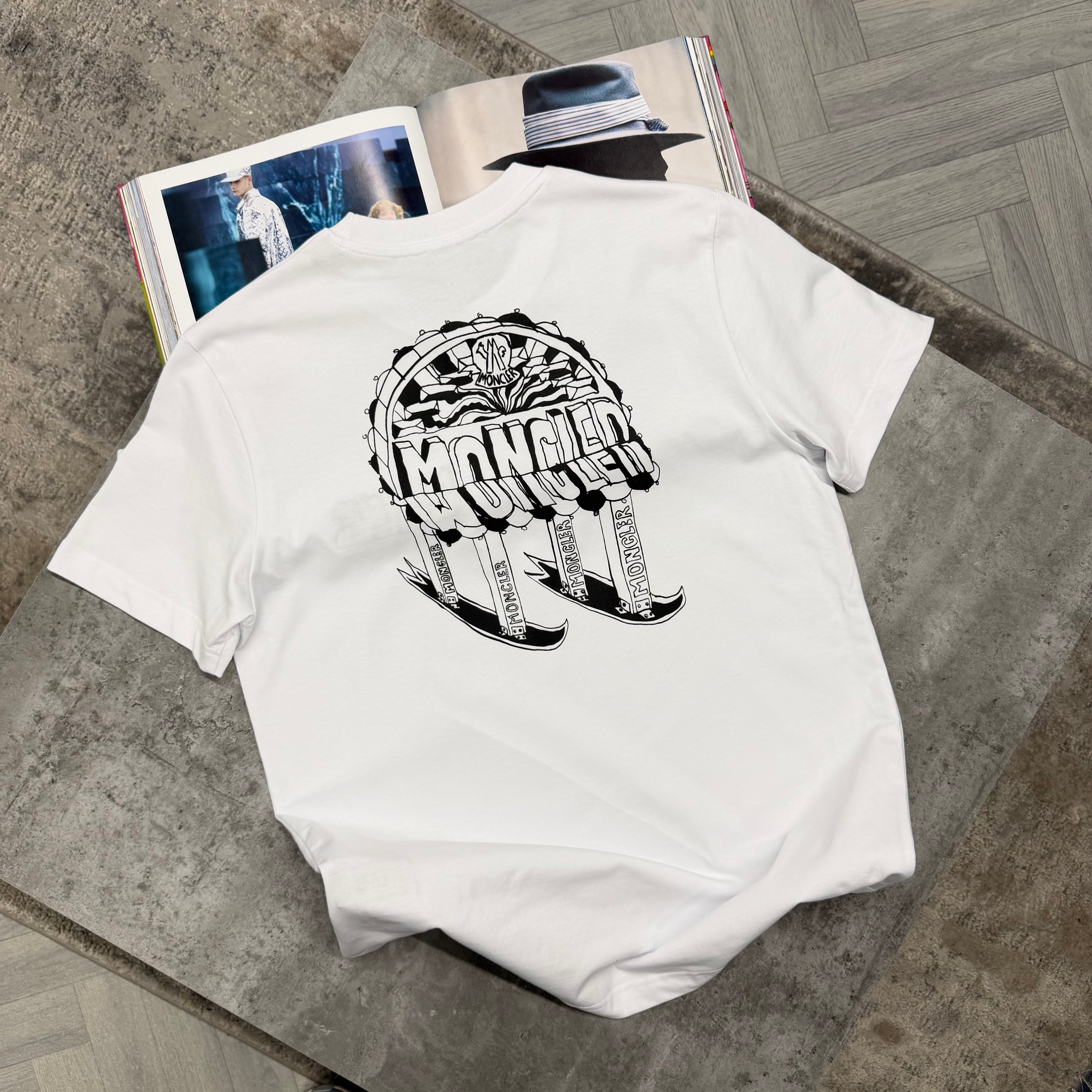 MNCLR SKETCH T SHIRT - WHITE