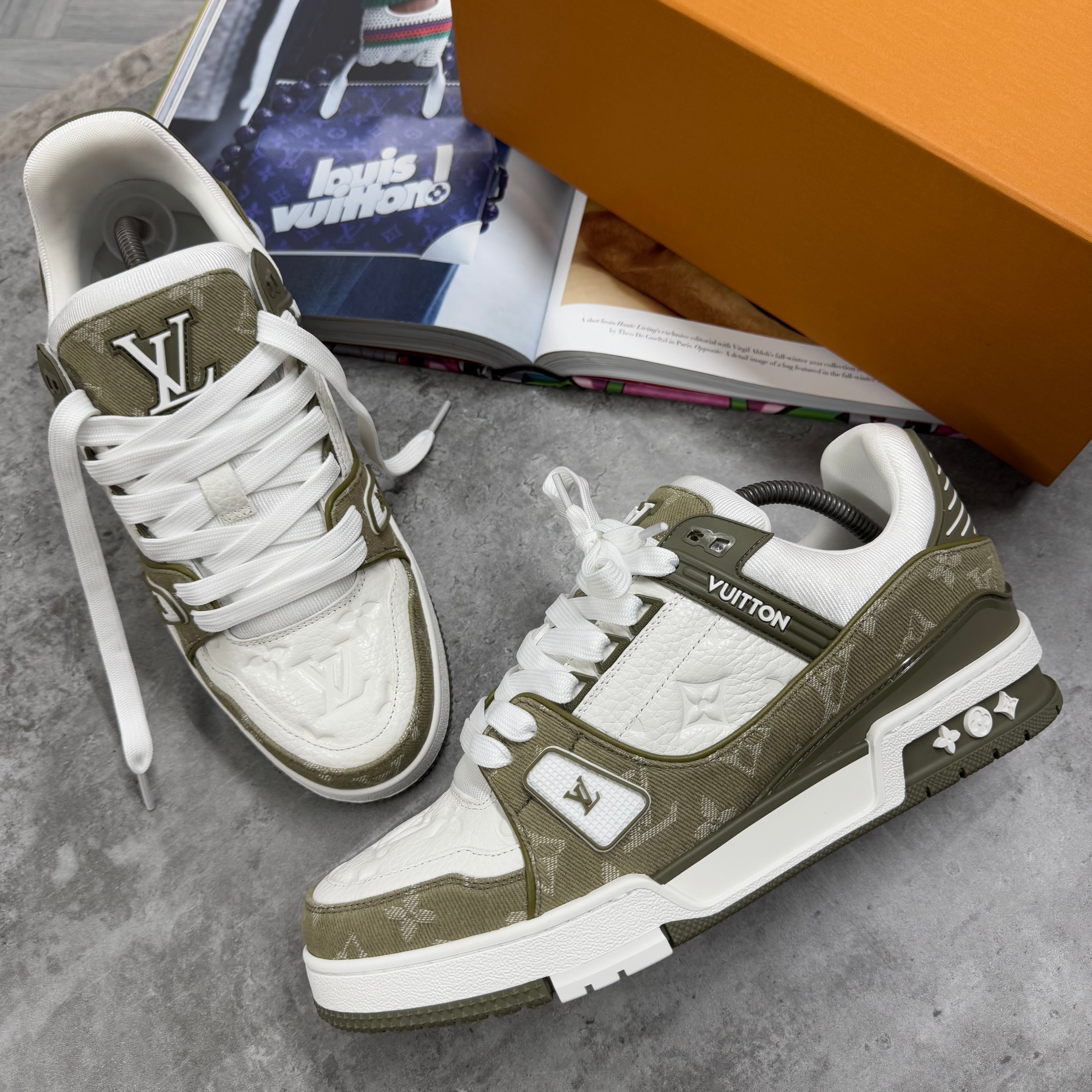 LVE TRAINER - KHAKI