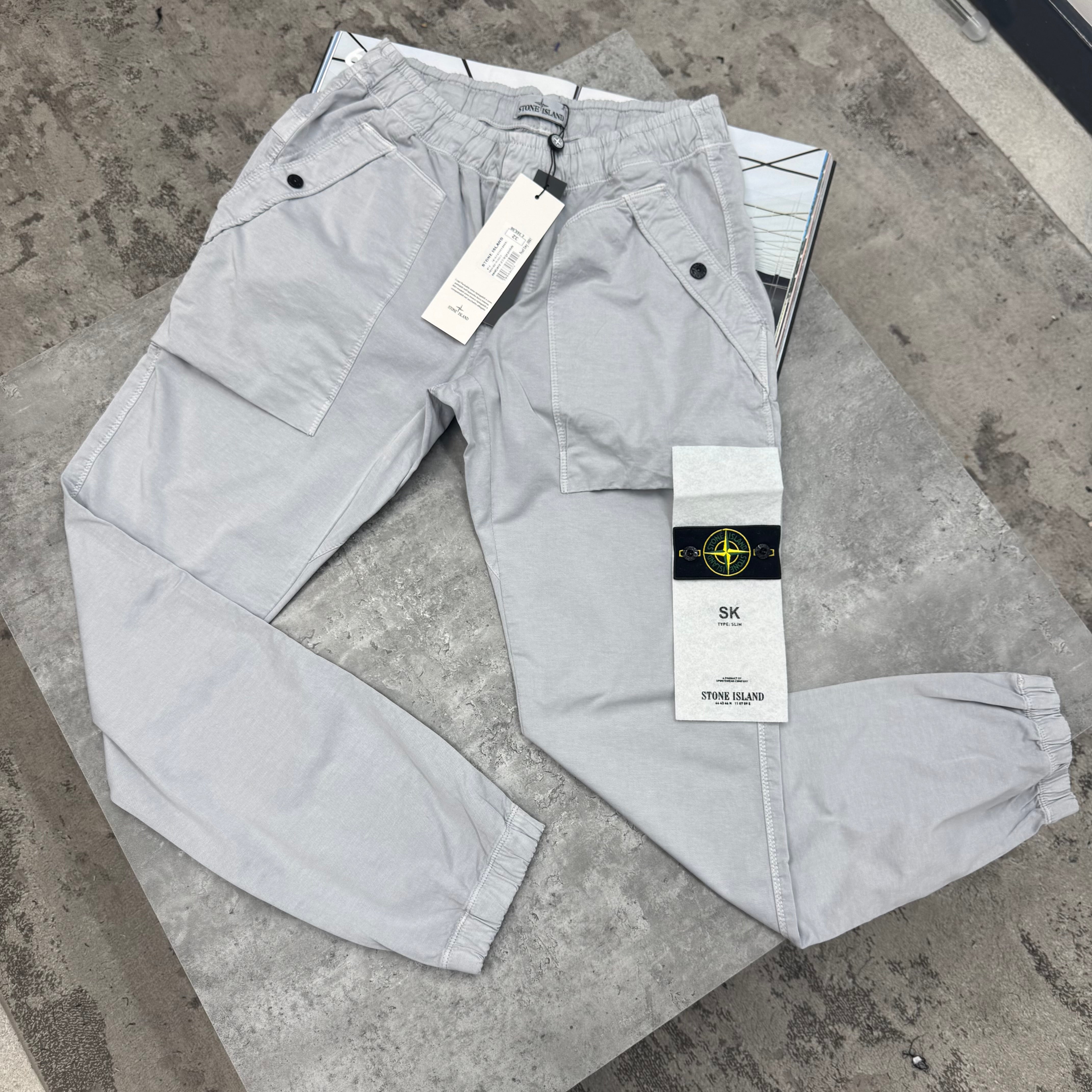 SI - BUTTON POCKET CARGOS - GREY