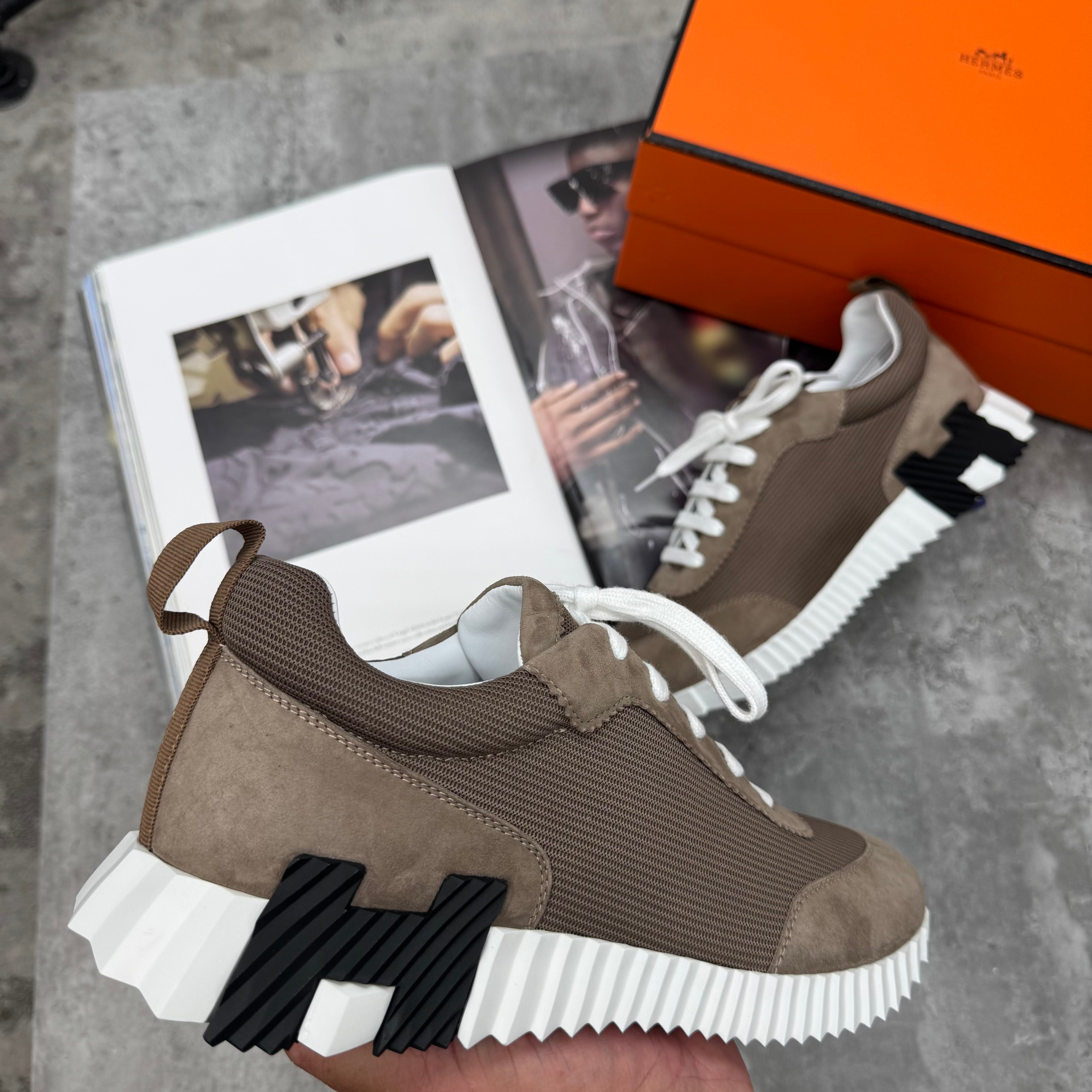 (PRE-ORDER) HMES - TRAINERS - BROWN