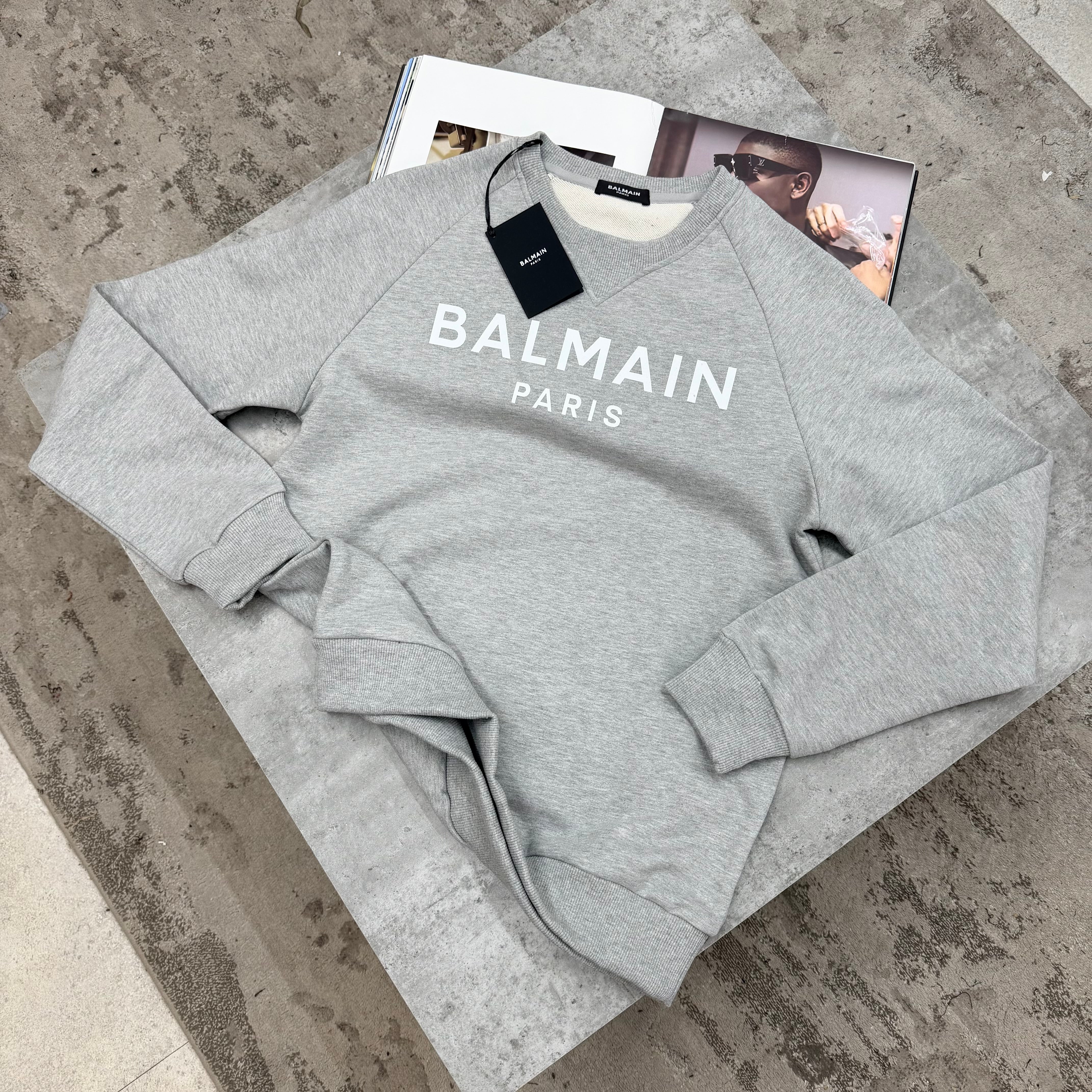 BLM - JUMPER - GREY