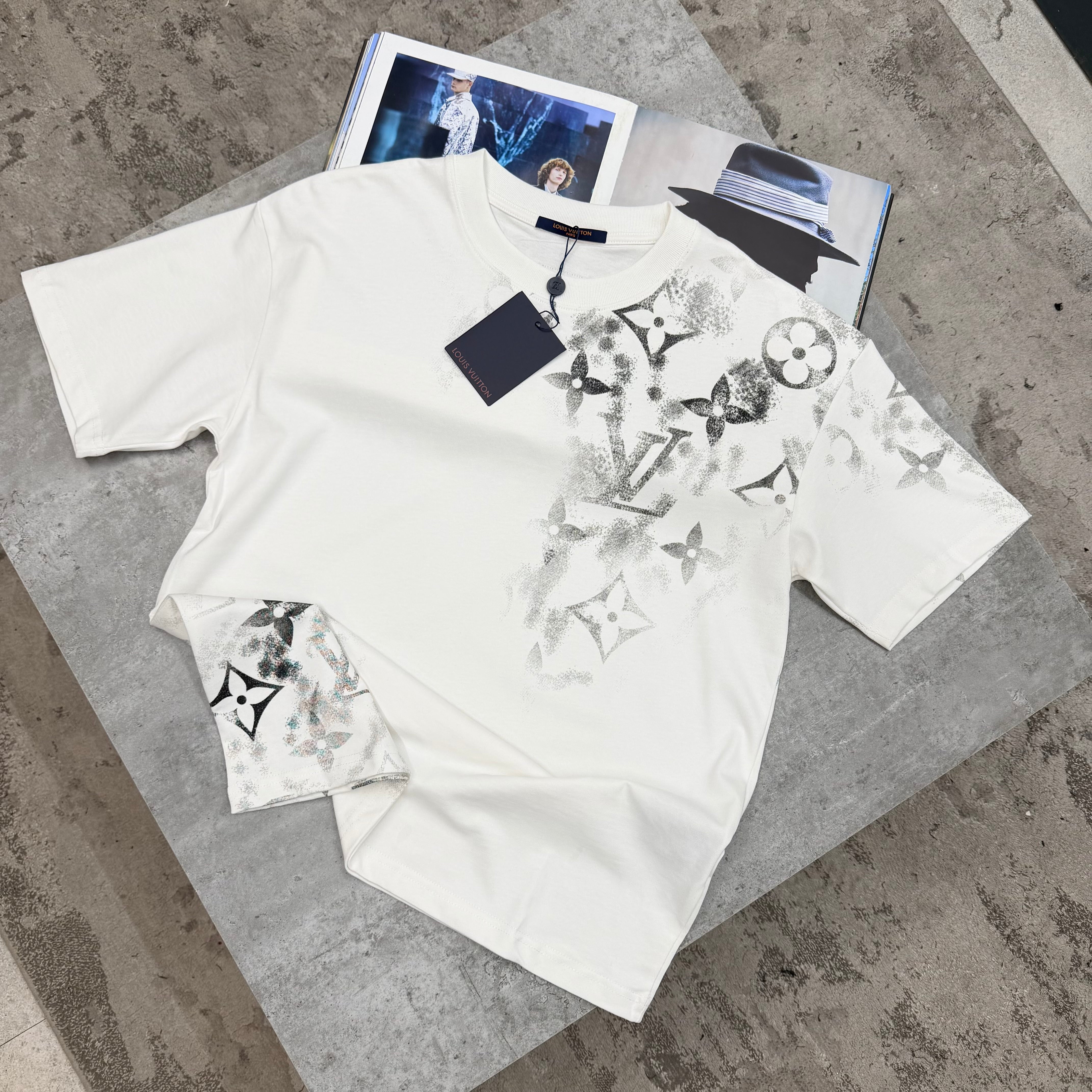 LVE - T-SHIRT - WHITE