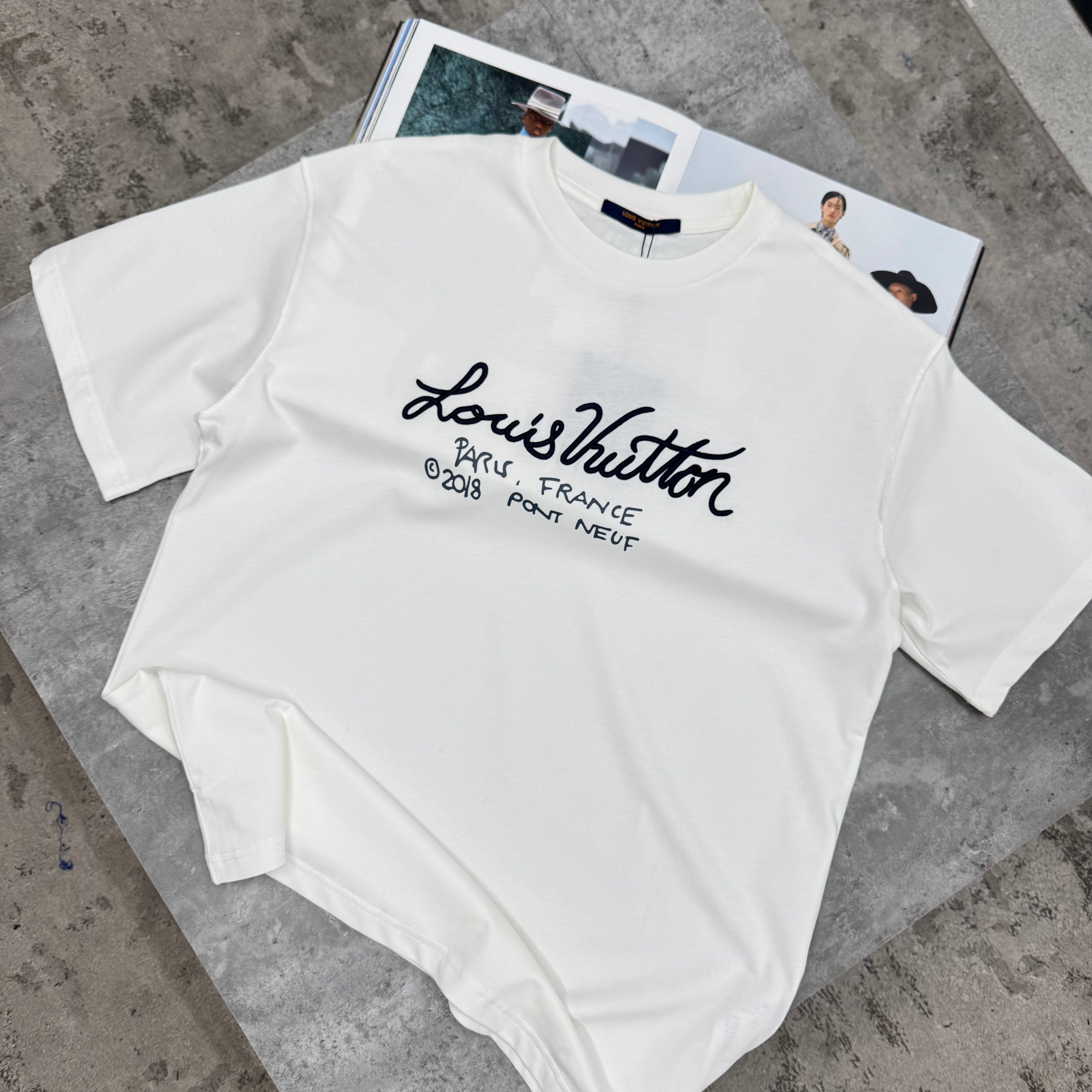 LVE - PONT NEUF T-SHIRT - WHITE