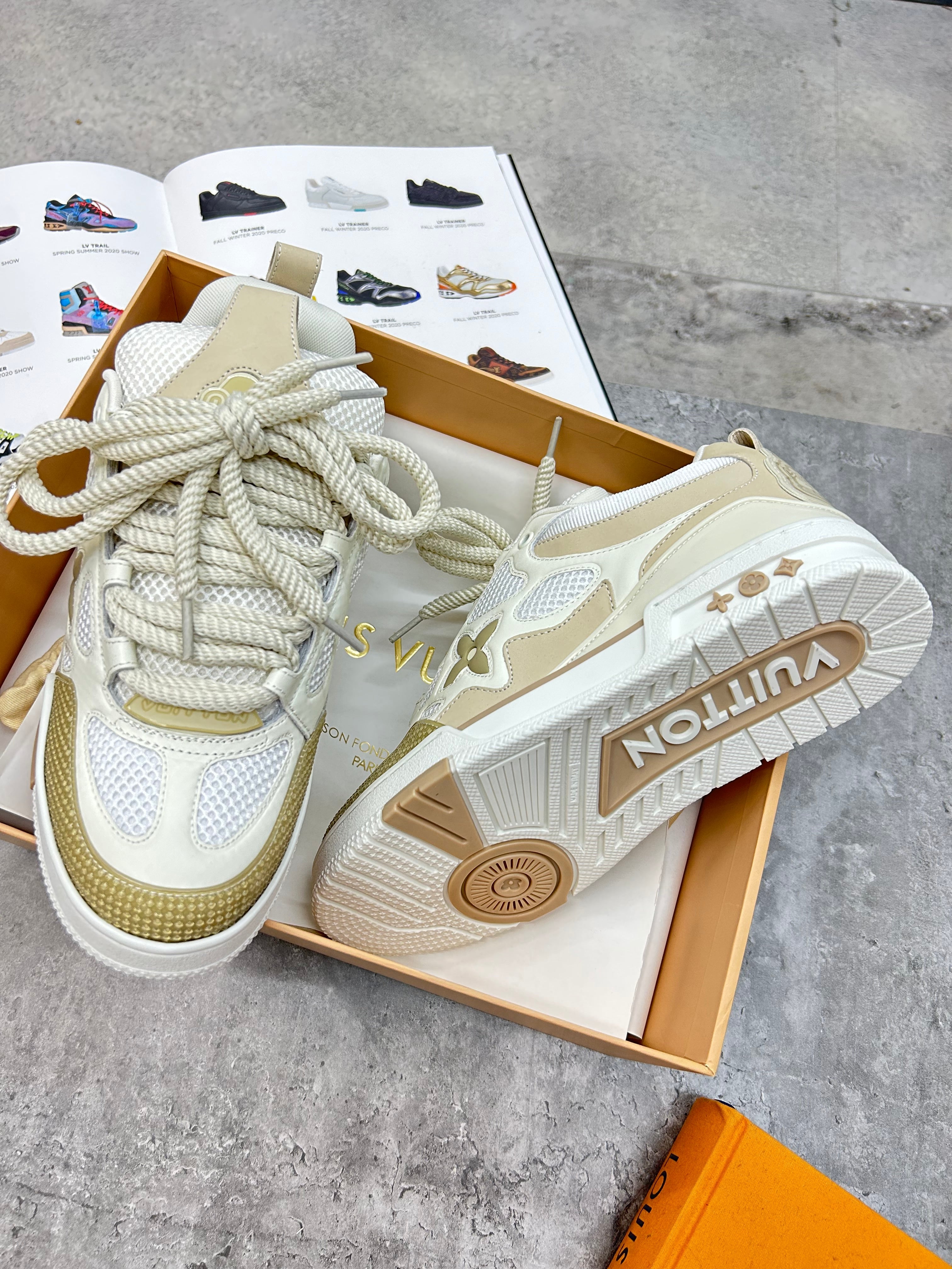 LVE - SKATES TRAINER - BEIGE