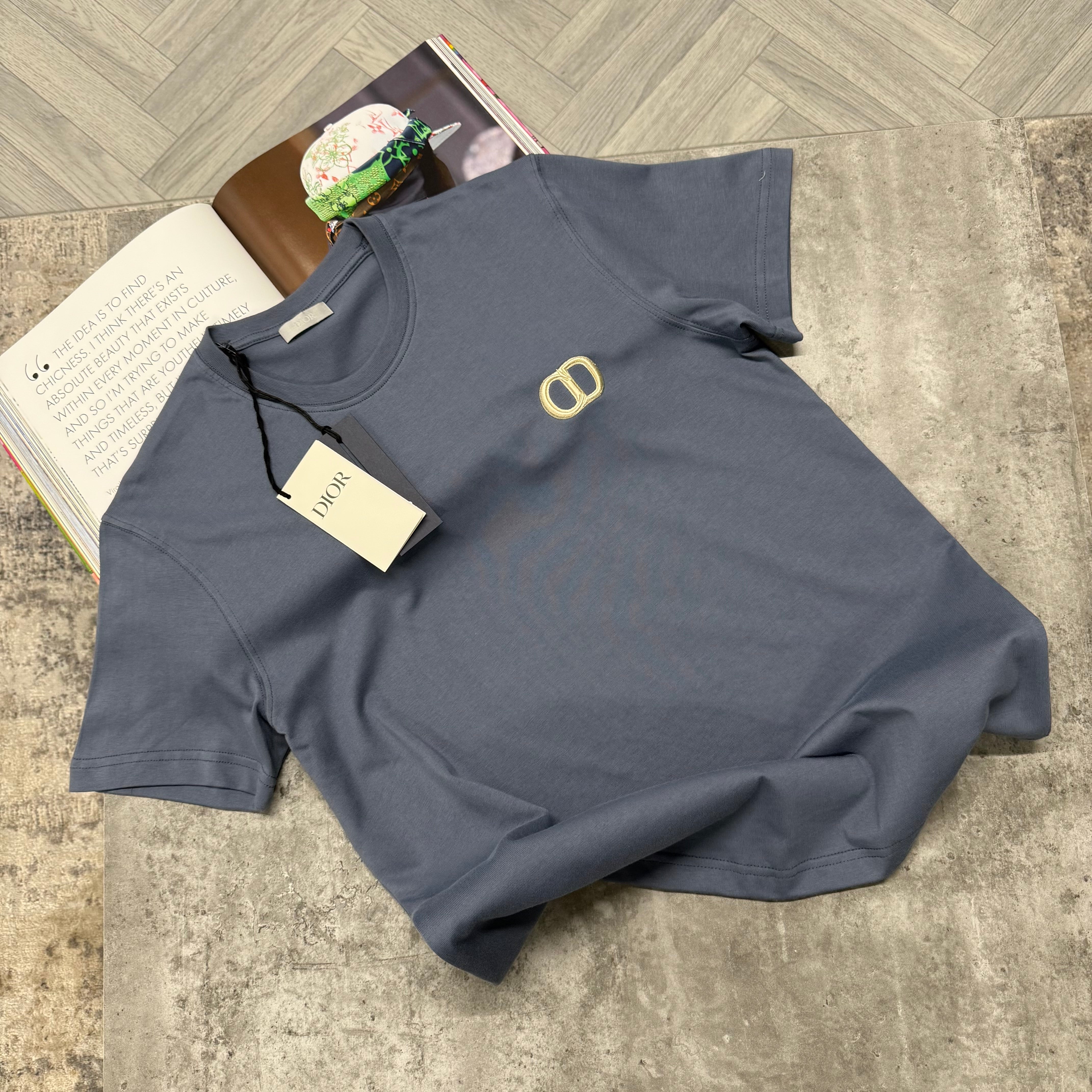 CD T SHIRT - PASTEL BLUE