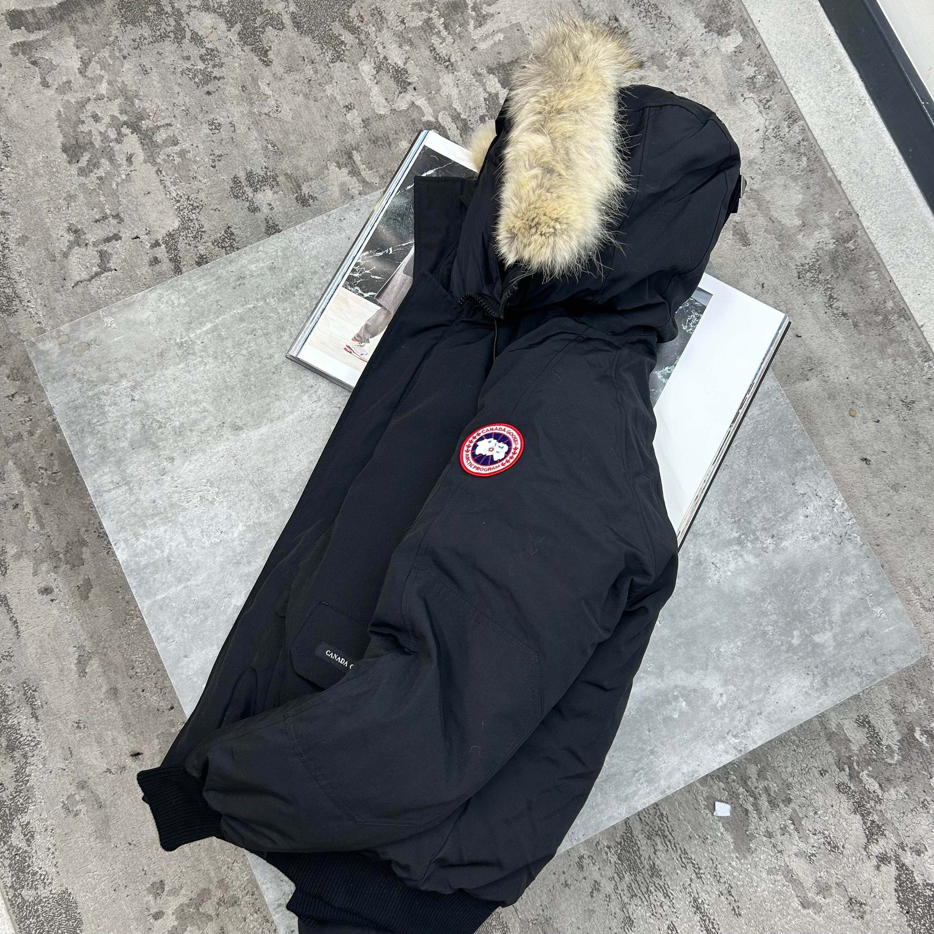 (PRE-ORDER) CG - CHILLIWACK BOMBER COAT - BLACK