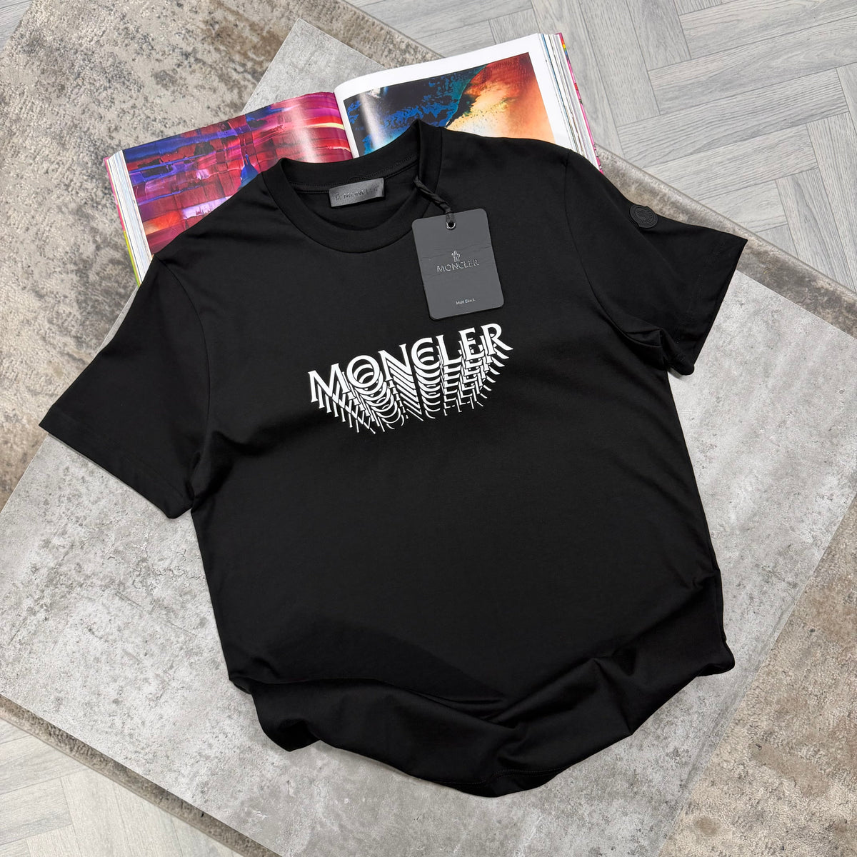 MNCLR ILLUSION T SHIRT - BLACK