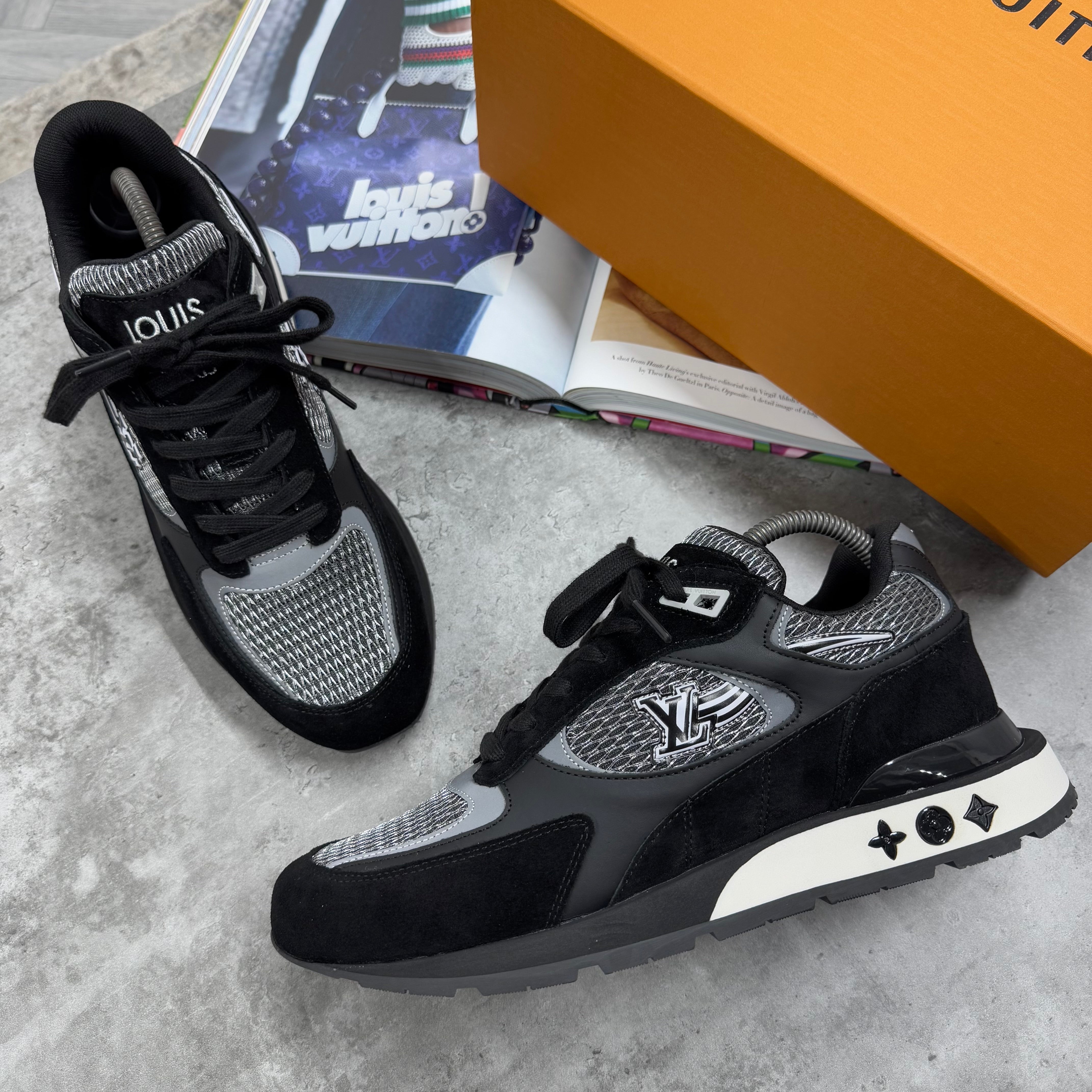 LVE RUNAWAY TRAINER - BLACK