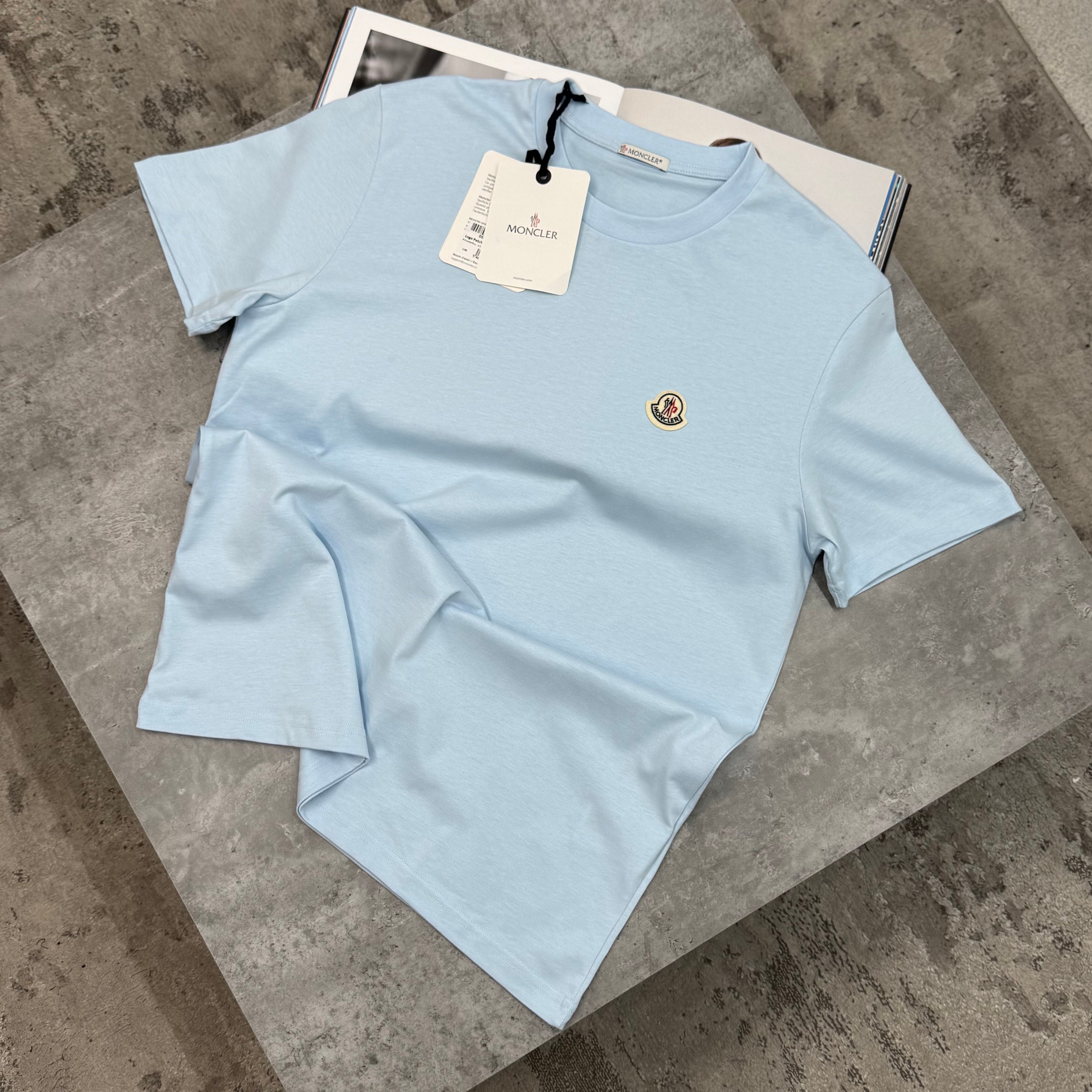 PLAIN LOGO T-SHIRT - LIGHT BLUE