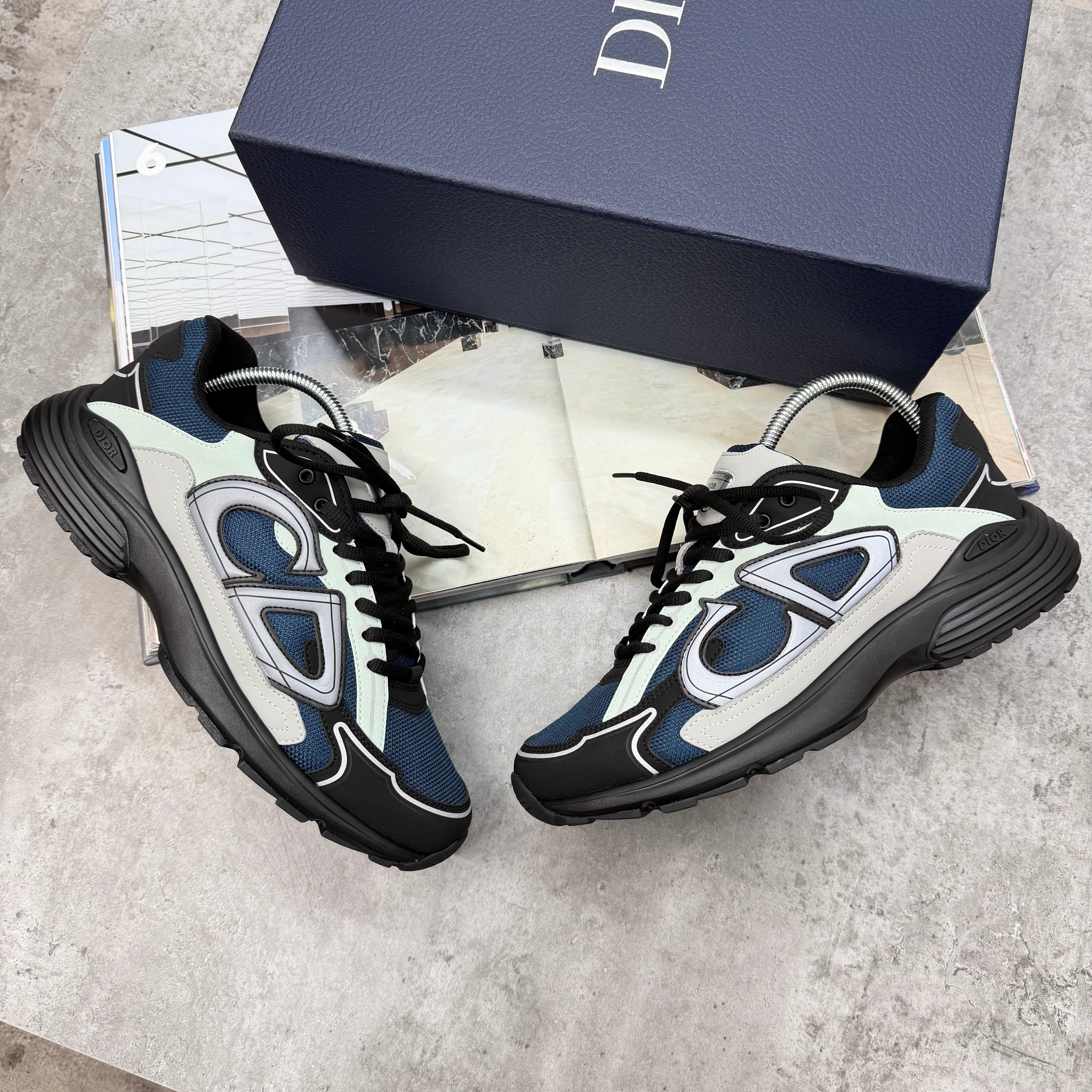 B30 - TRAINER - BLUE