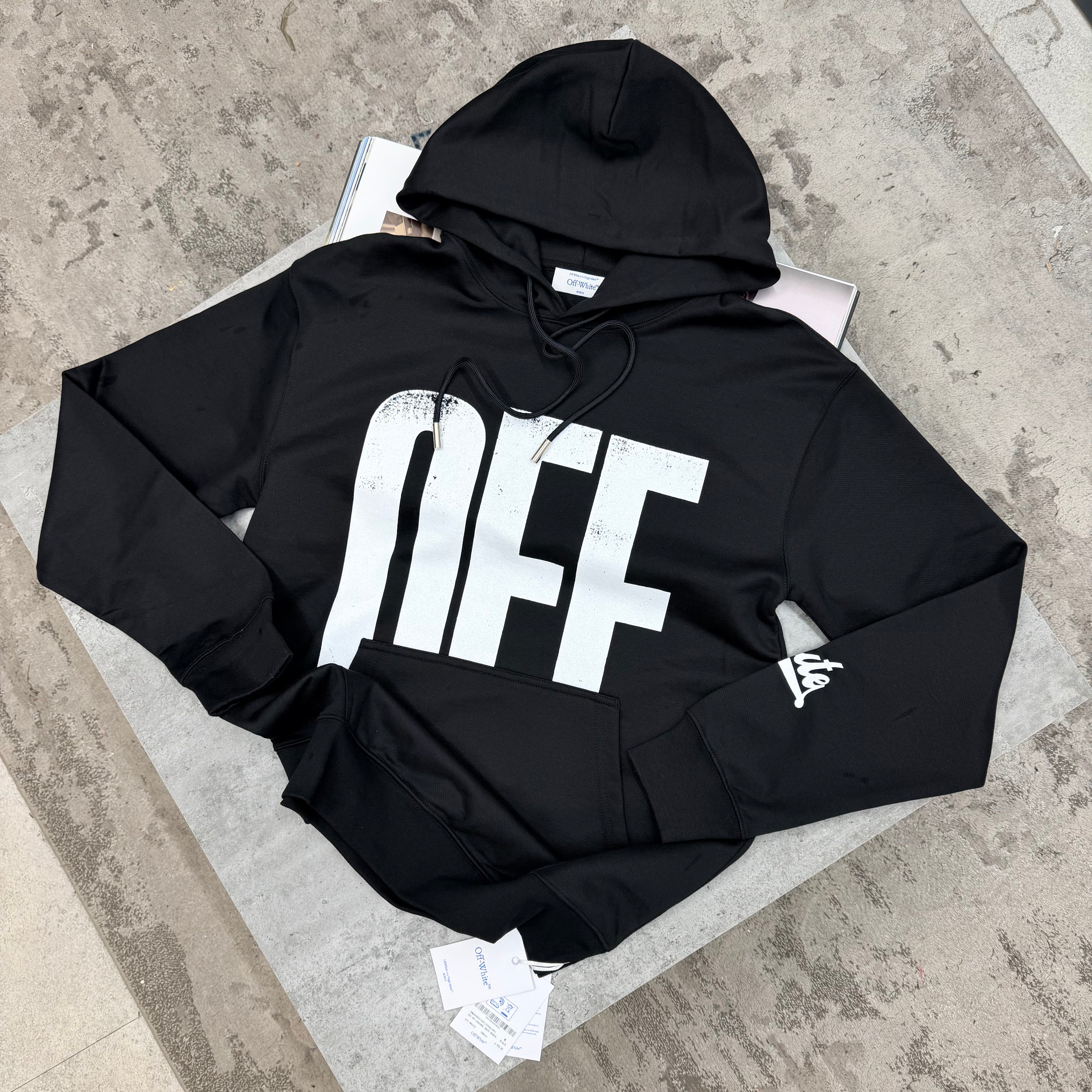 OW - HOODIE - BLACK