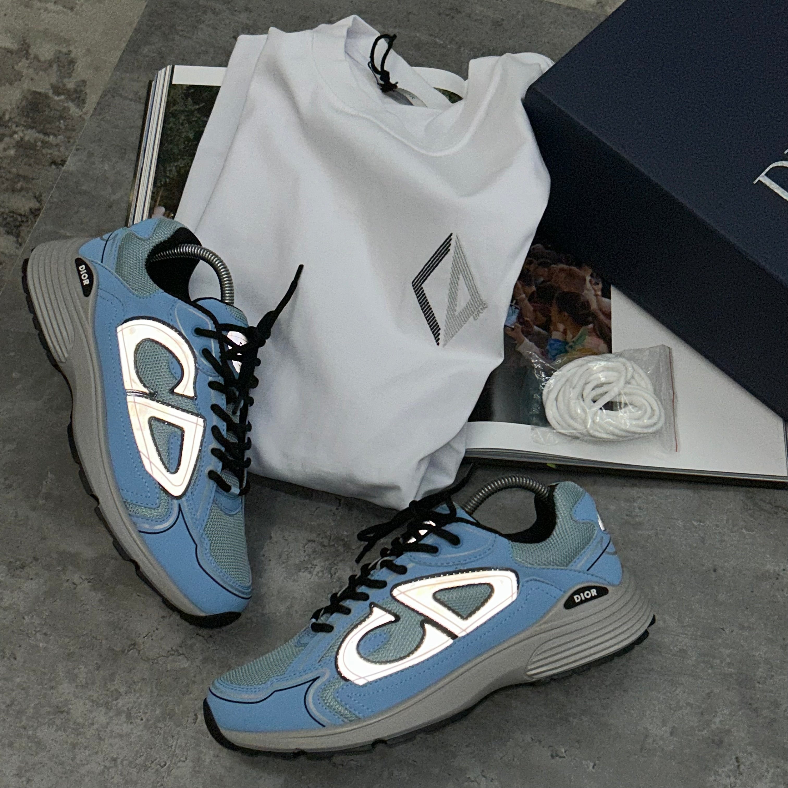 (PRE-ORDER) B30 TRAINERS - BABY BLUE