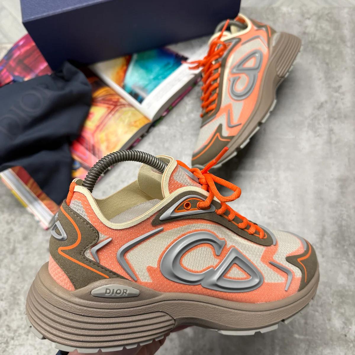 B30 TRAINER - BROWN (PRE-ORDER)