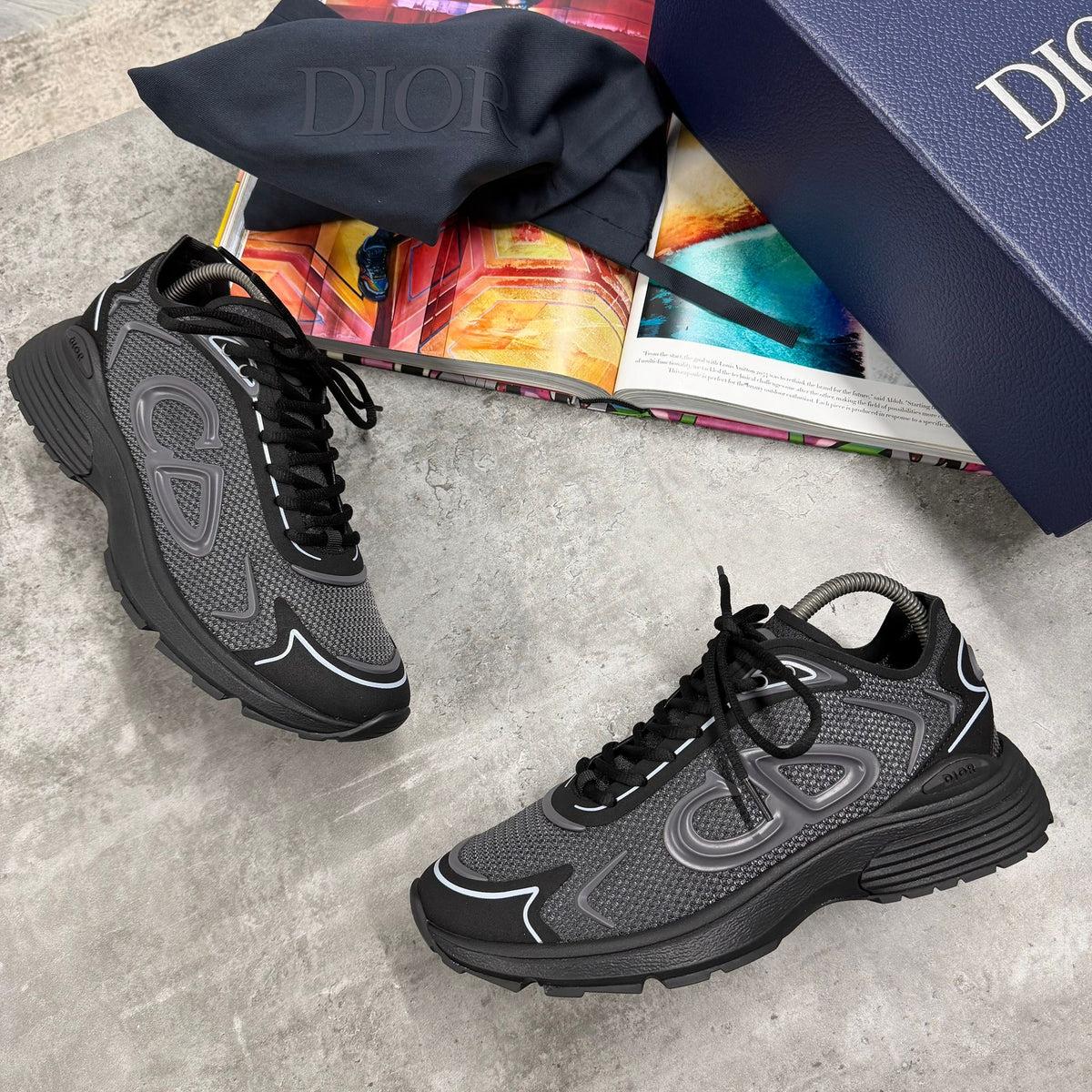 B30 TRAINER - BLACK (PRE-ORDER)