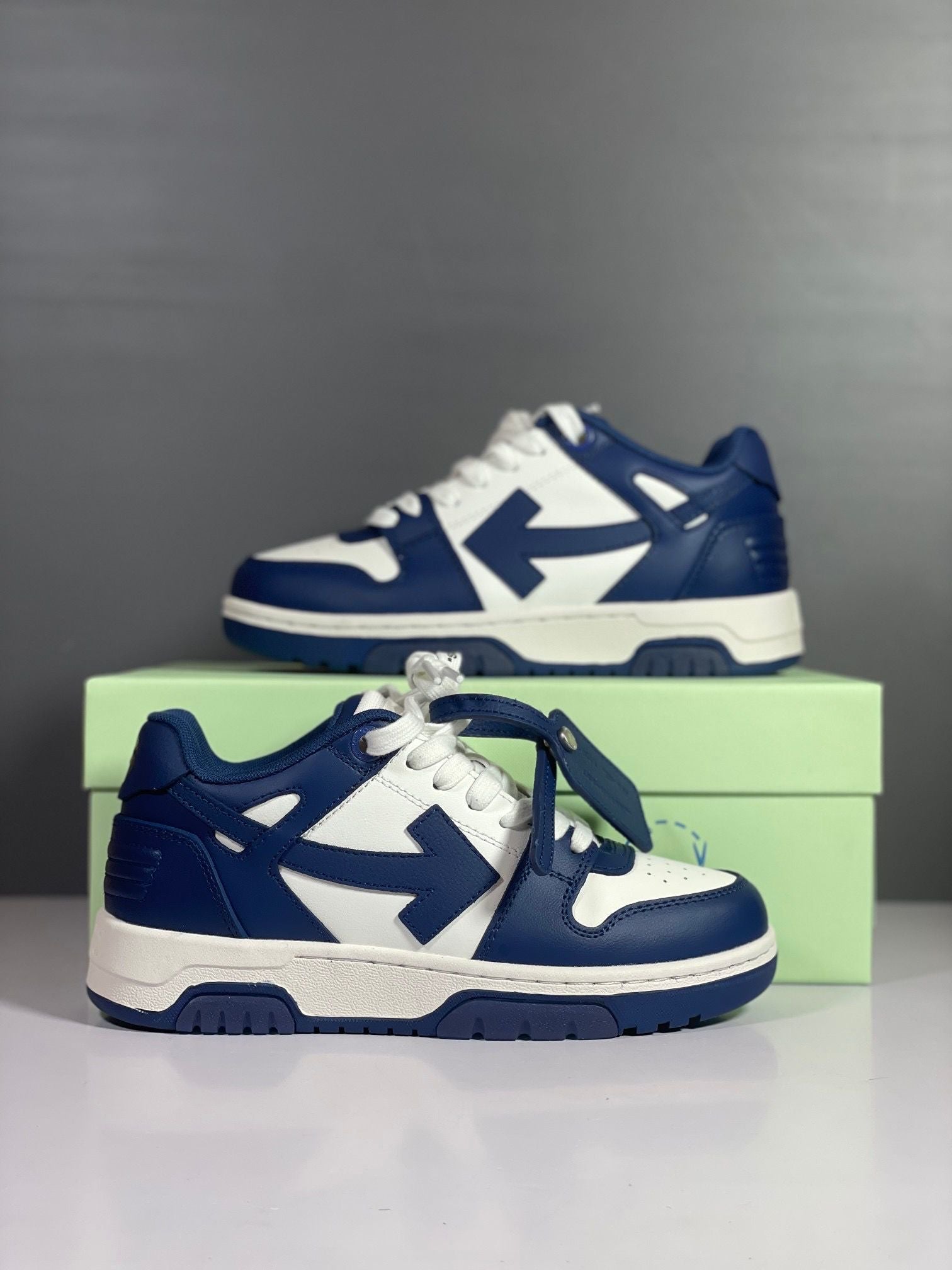 (PRE-ORDER) OW - TRAINER - ROYAL BLUE
