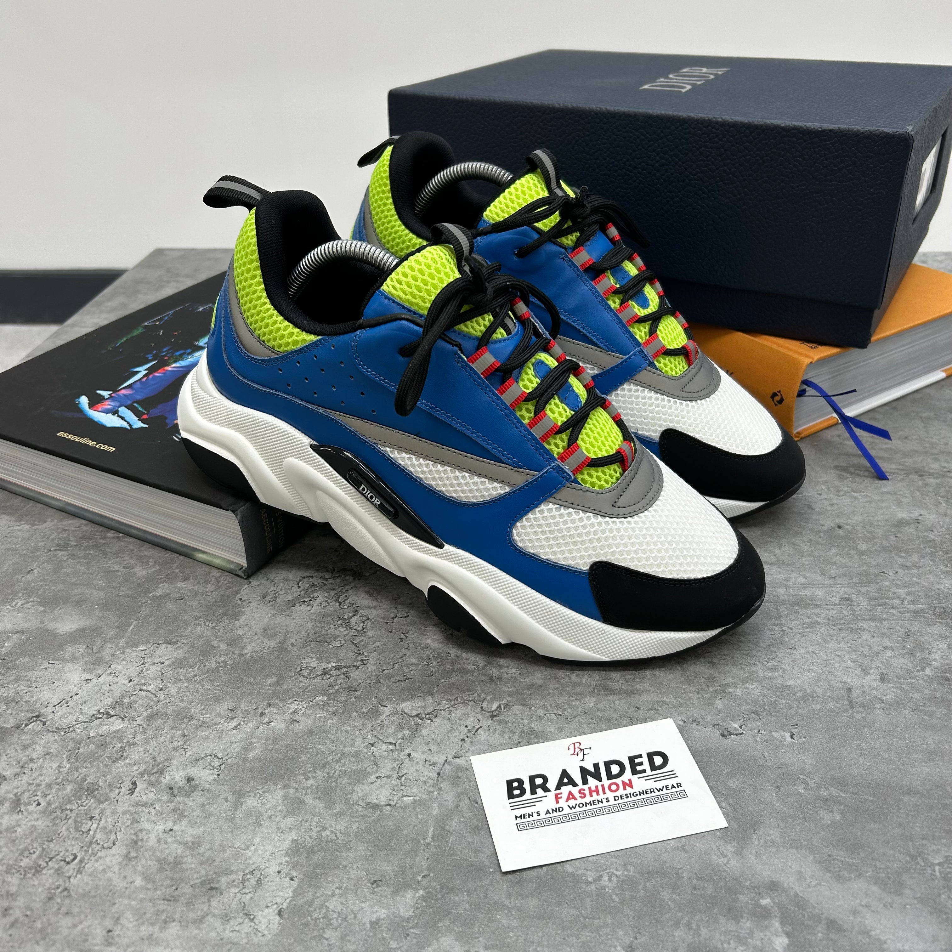 (PRE-ORDER) B22 TRAINER - BLUE / GREEN