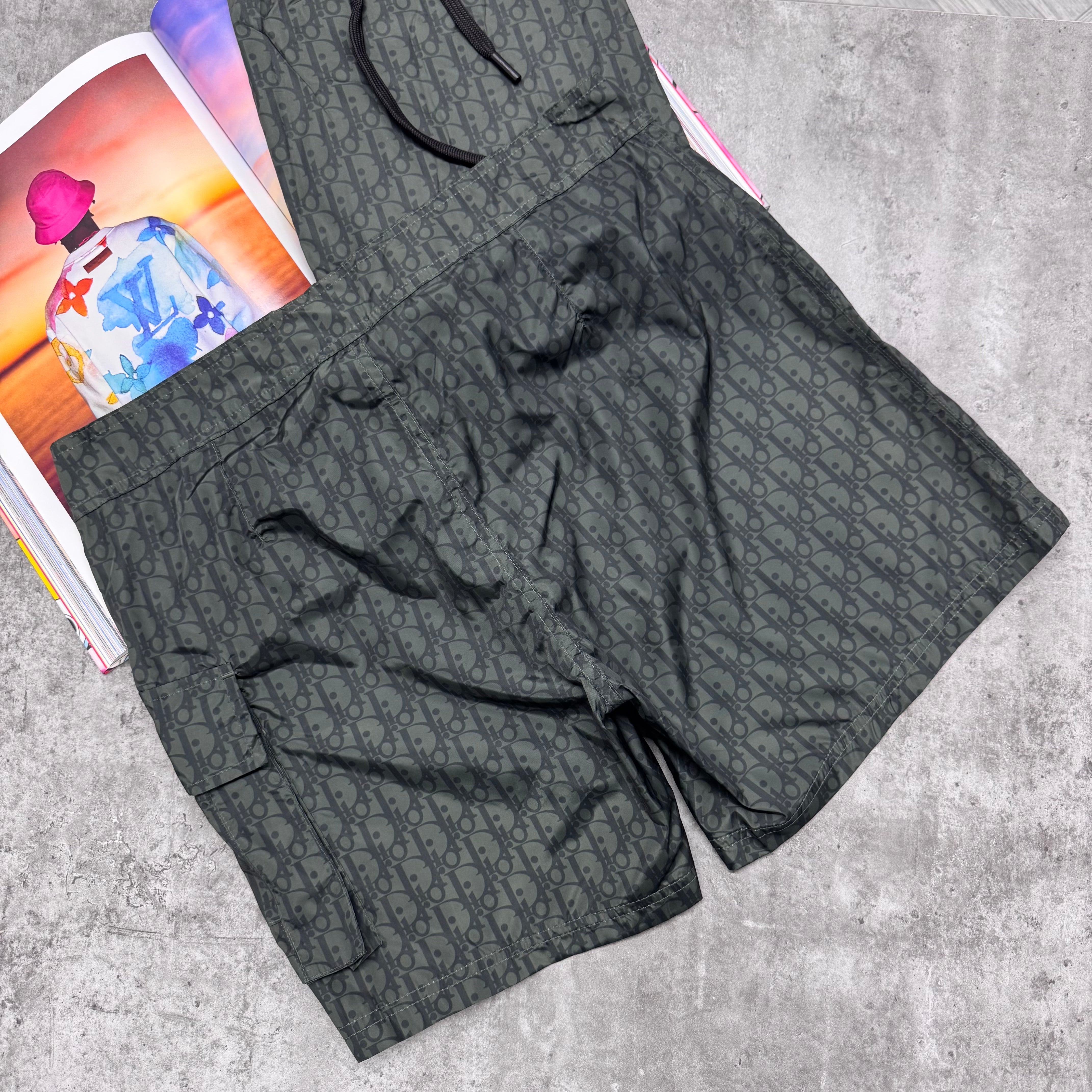 CD OBLIQUE SWIM SHORTS - KHAKI