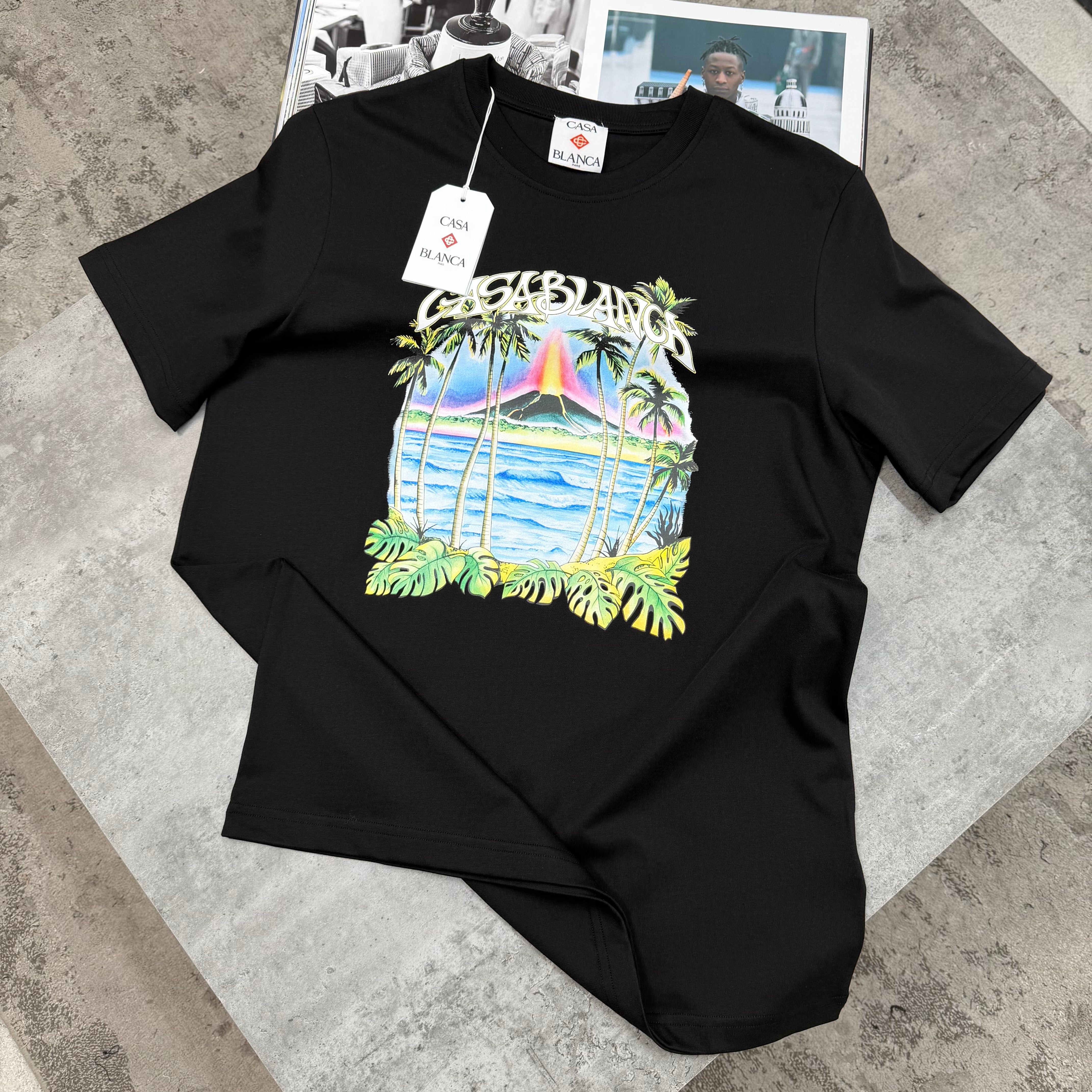 VOLCANO T-SHIRT - BLACK