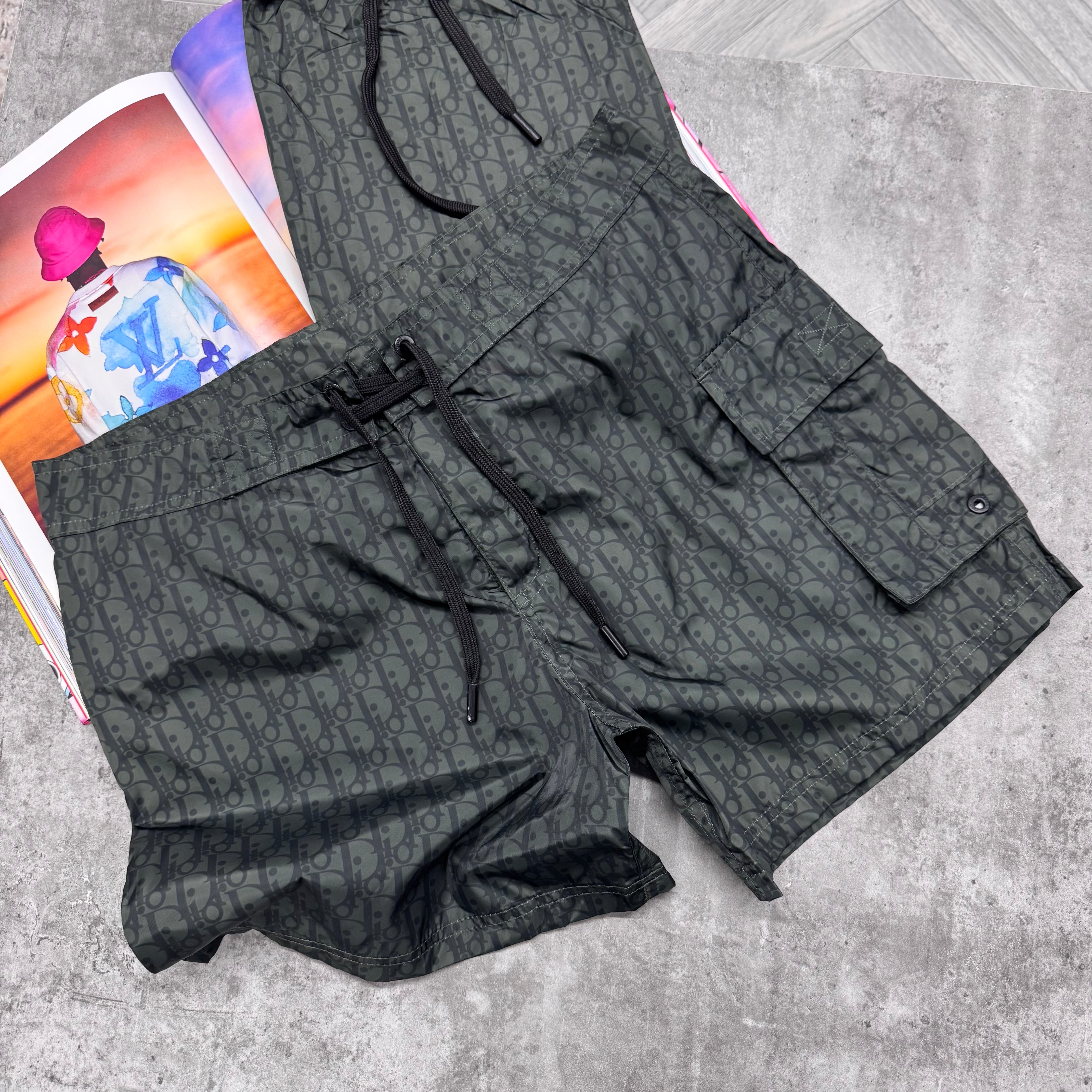 CD OBLIQUE SWIM SHORTS - KHAKI